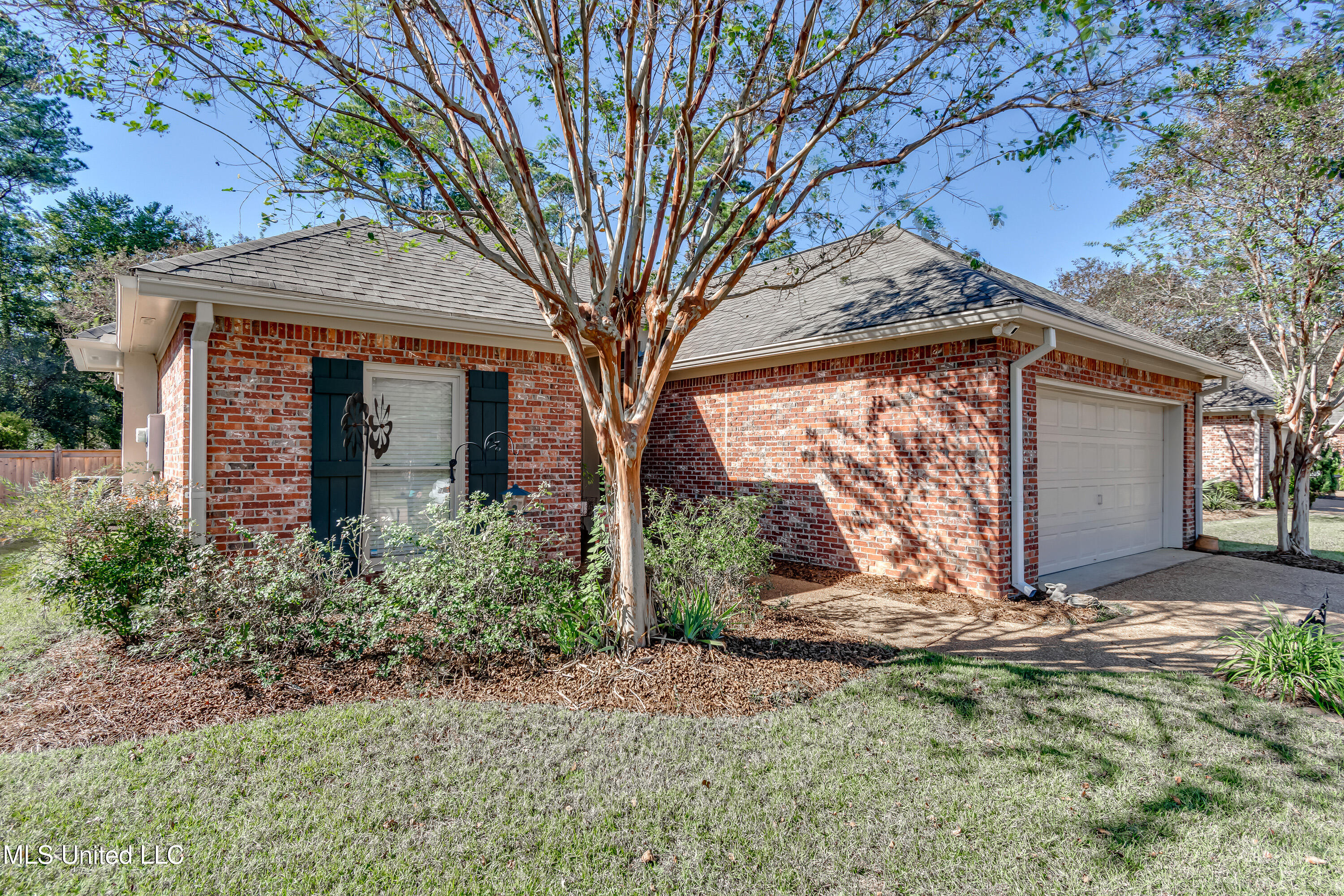 Ridgeland, Mississippi 39157, United States, 3 Bedrooms Bedrooms, ,2 BathroomsBathrooms,Residential,Active,237974