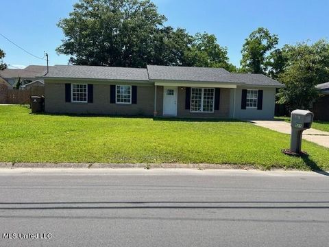 Single Family Residence in D'Iberville MS 521 Octave Street.jpg