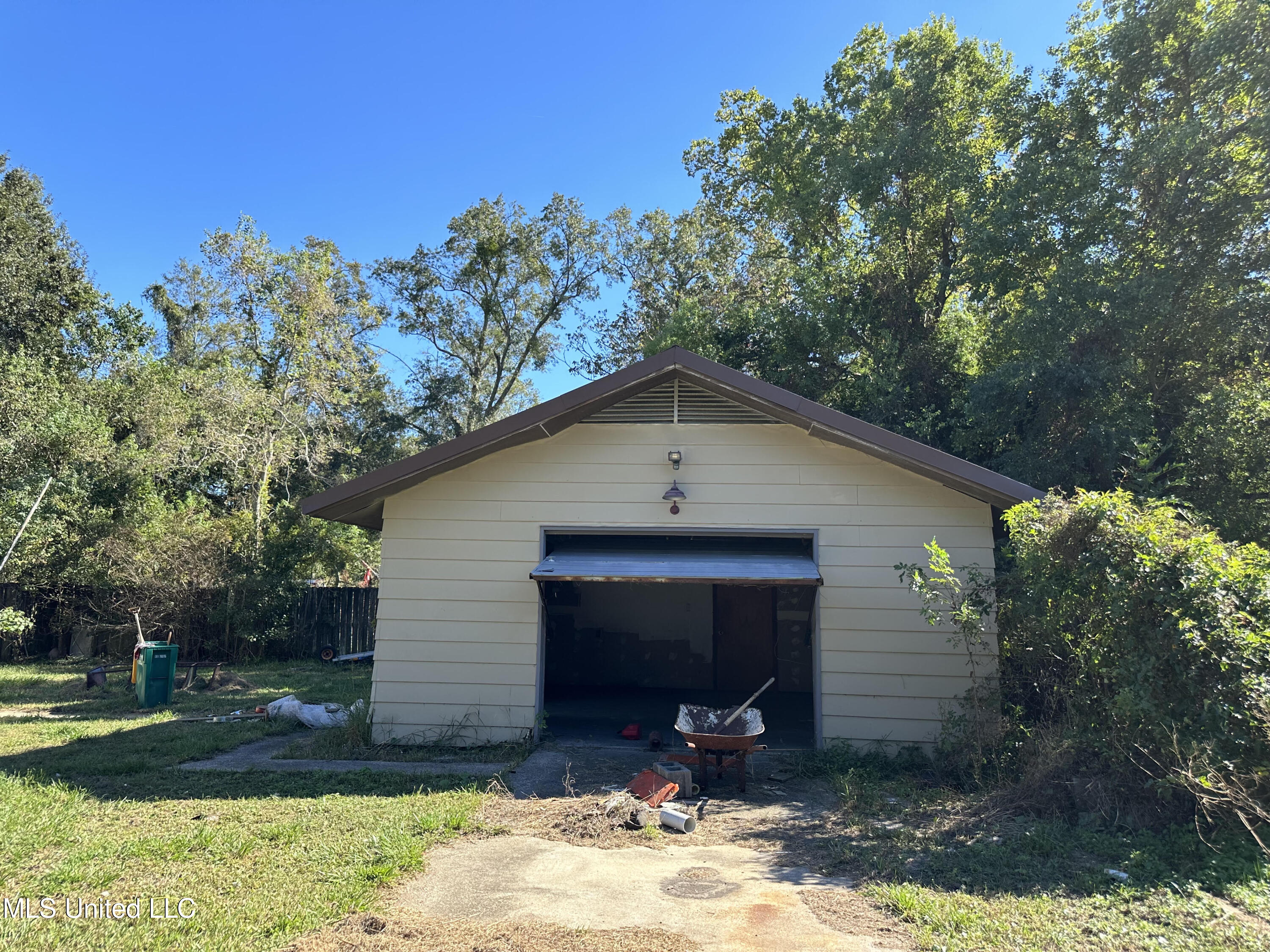 229 Harris Avenue Avenue, Long Beach, Mississippi image 11