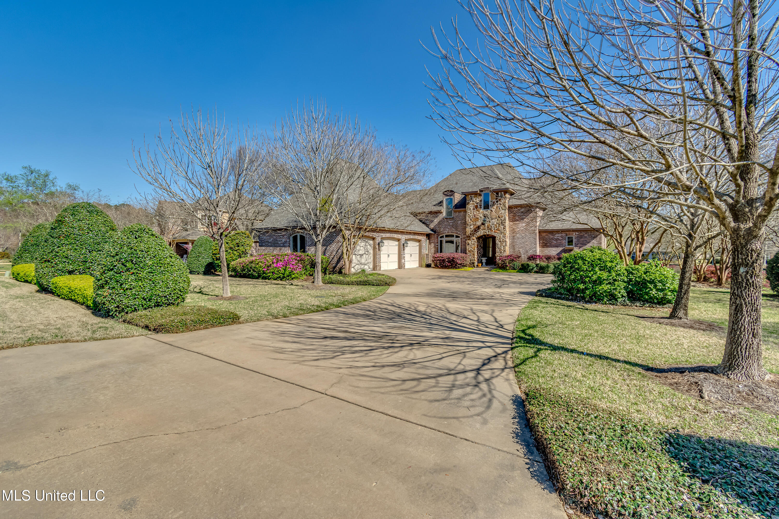 202 Little Creek Road, Flowood, Mississippi image 5