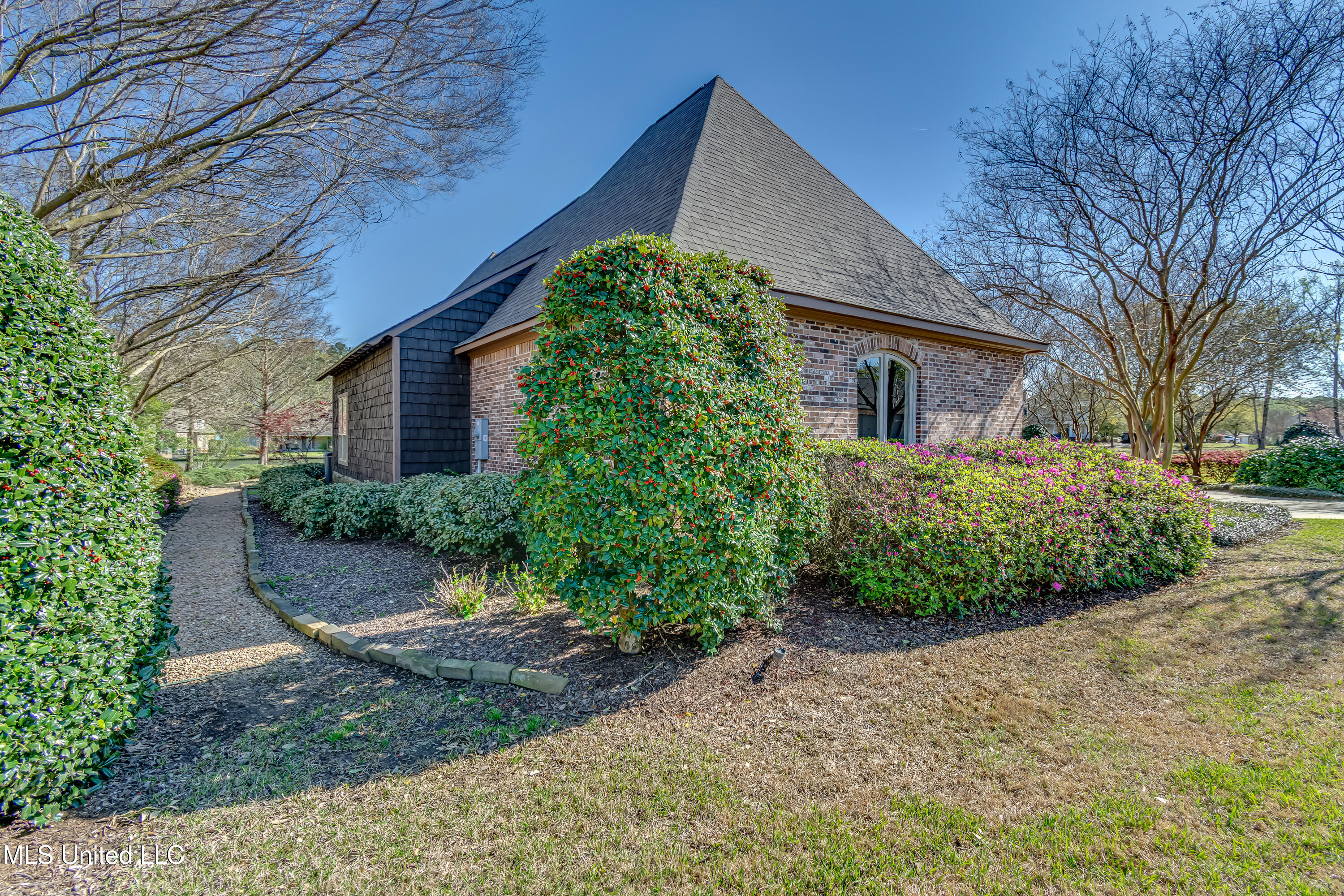202 Little Creek Road, Flowood, Mississippi image 8