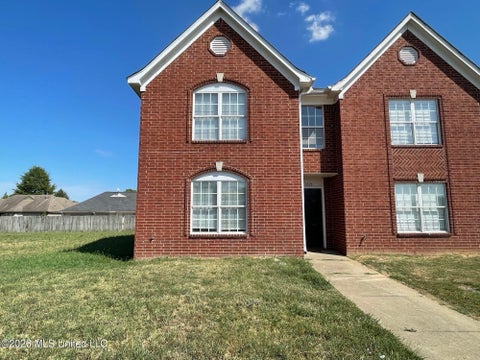 Townhouse For Sale - 7226 Santa Fe Loop<br/> Desoto County, Horn Lake, MS 38637
