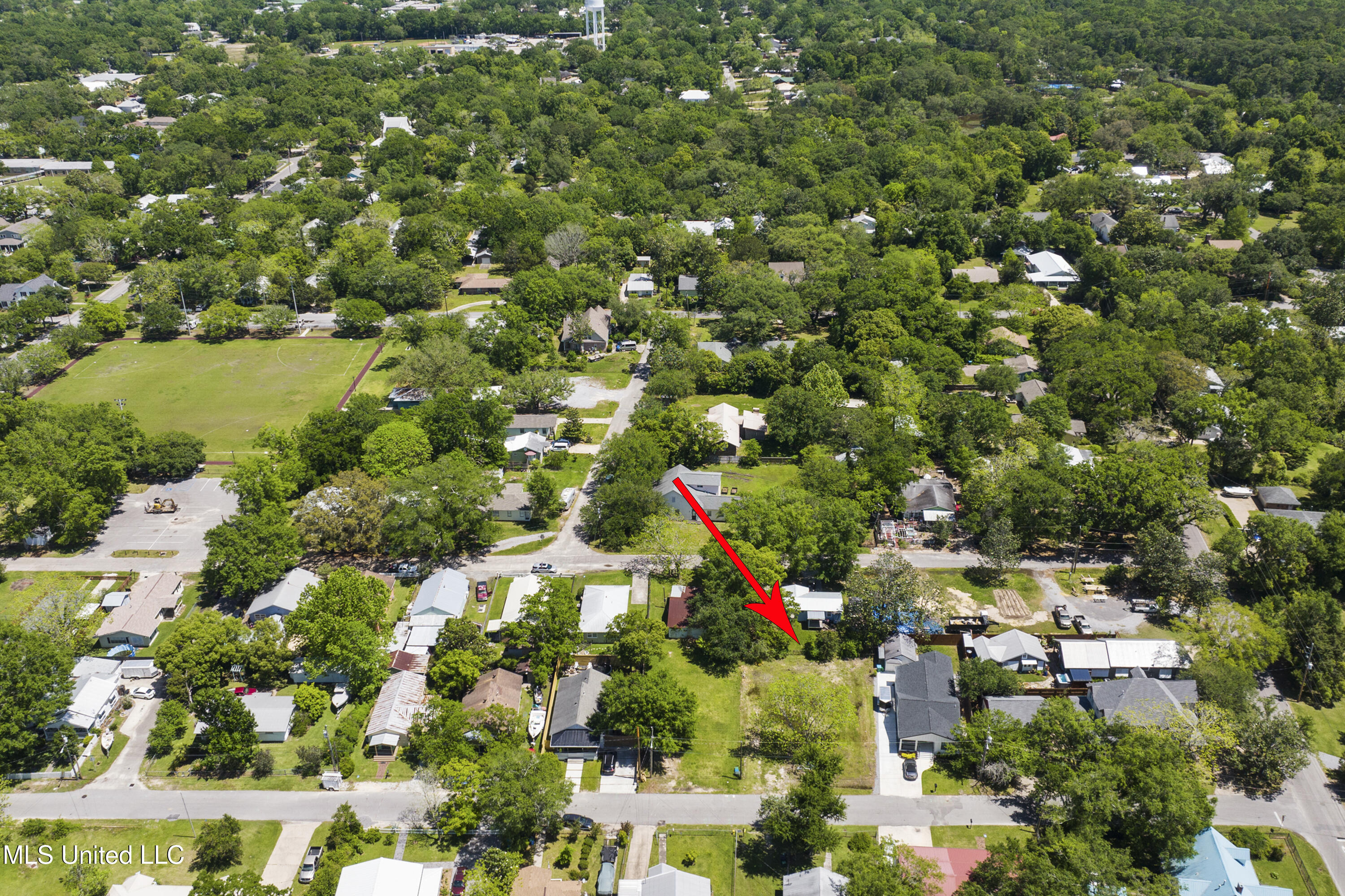 408 Russell Avenue, Ocean Springs, Mississippi image 6