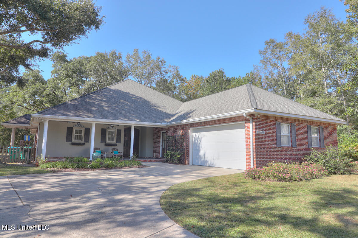 11469 E Ashton Lane, Gulfport, Mississippi image 2