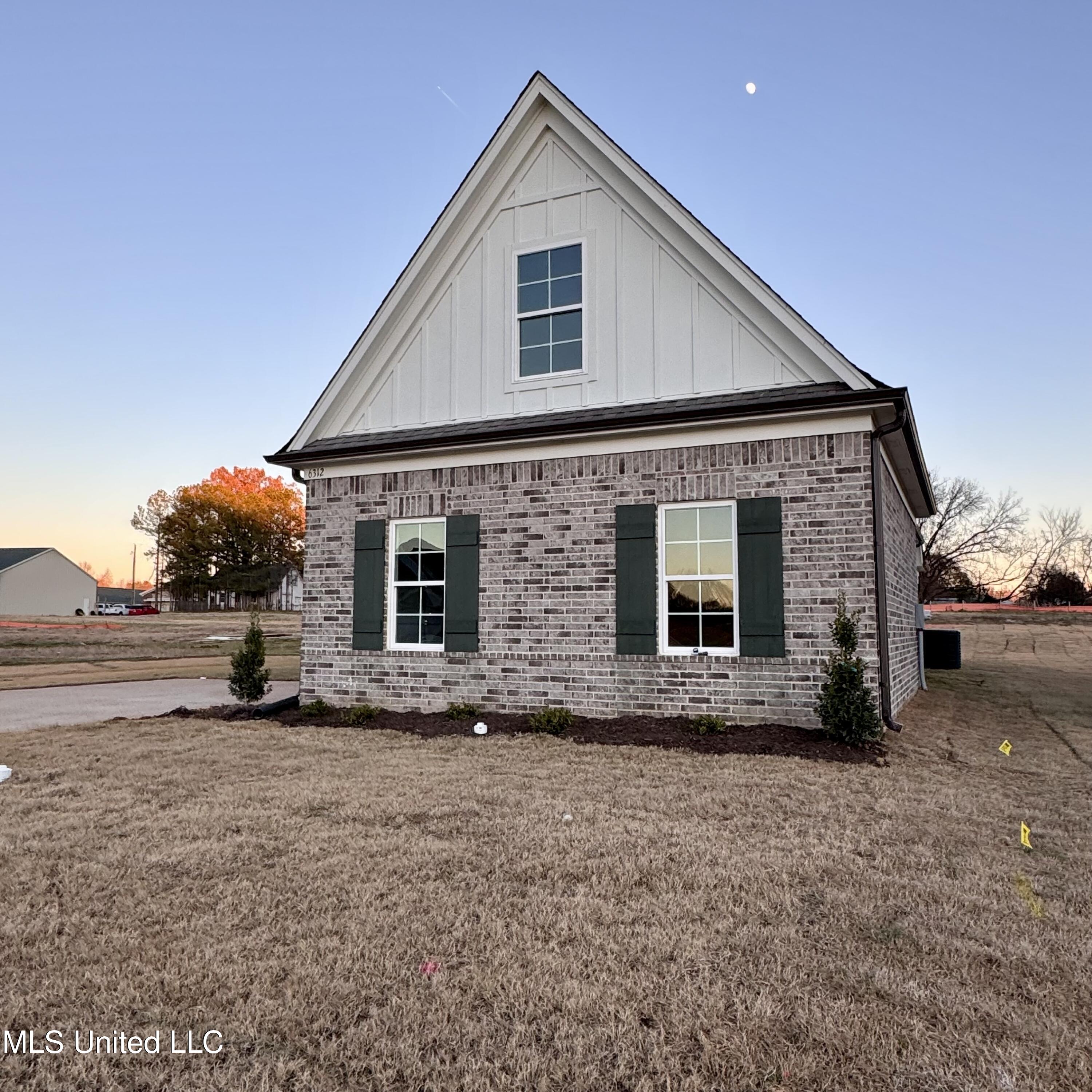 6312 Acorn Way, Walls, Mississippi image 4