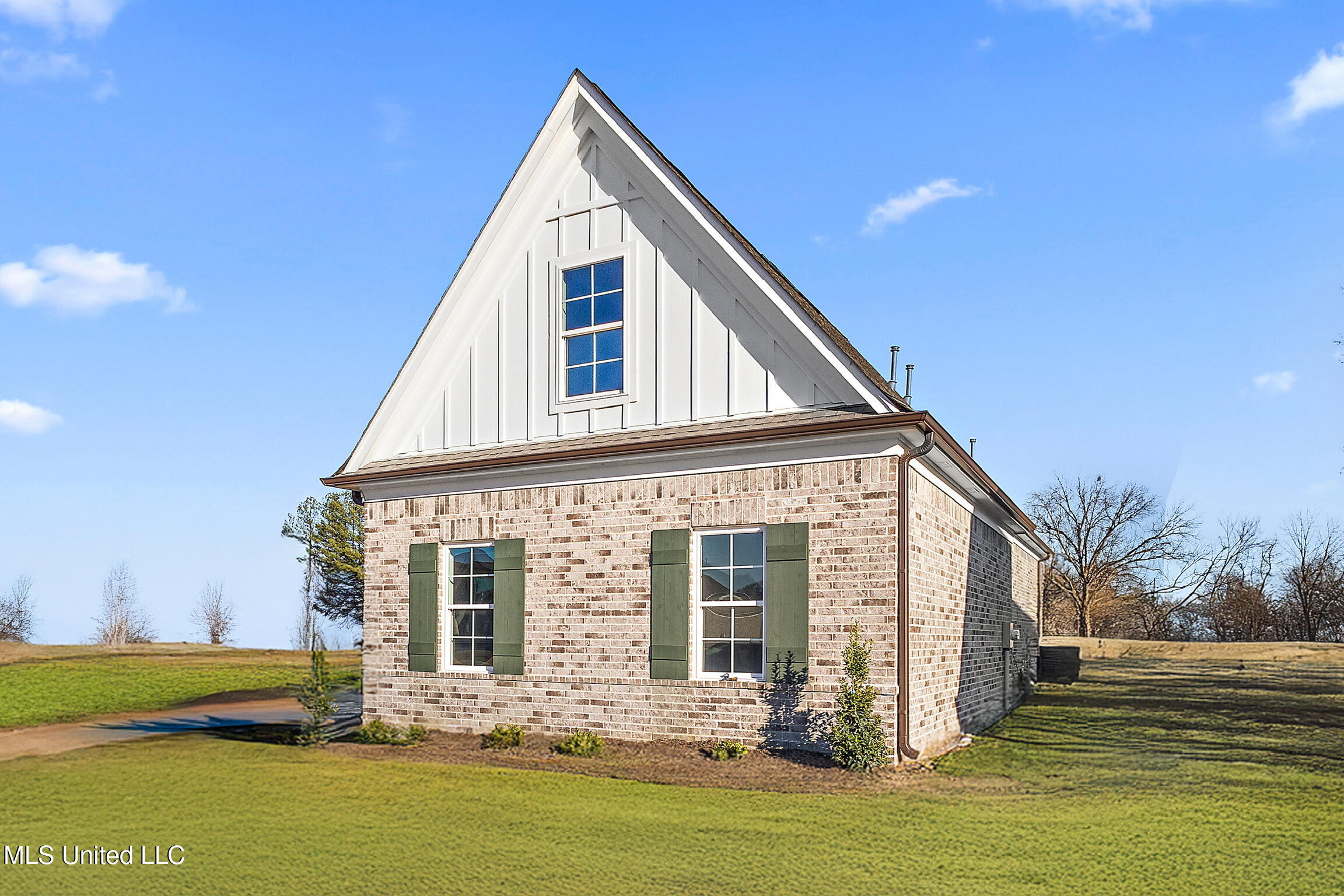 6312 Acorn Way, Walls, Mississippi image 3