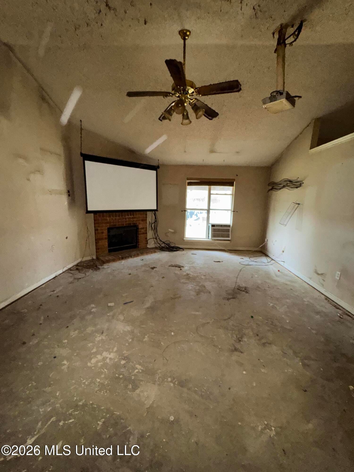 1817 W Sarah Ann Drive