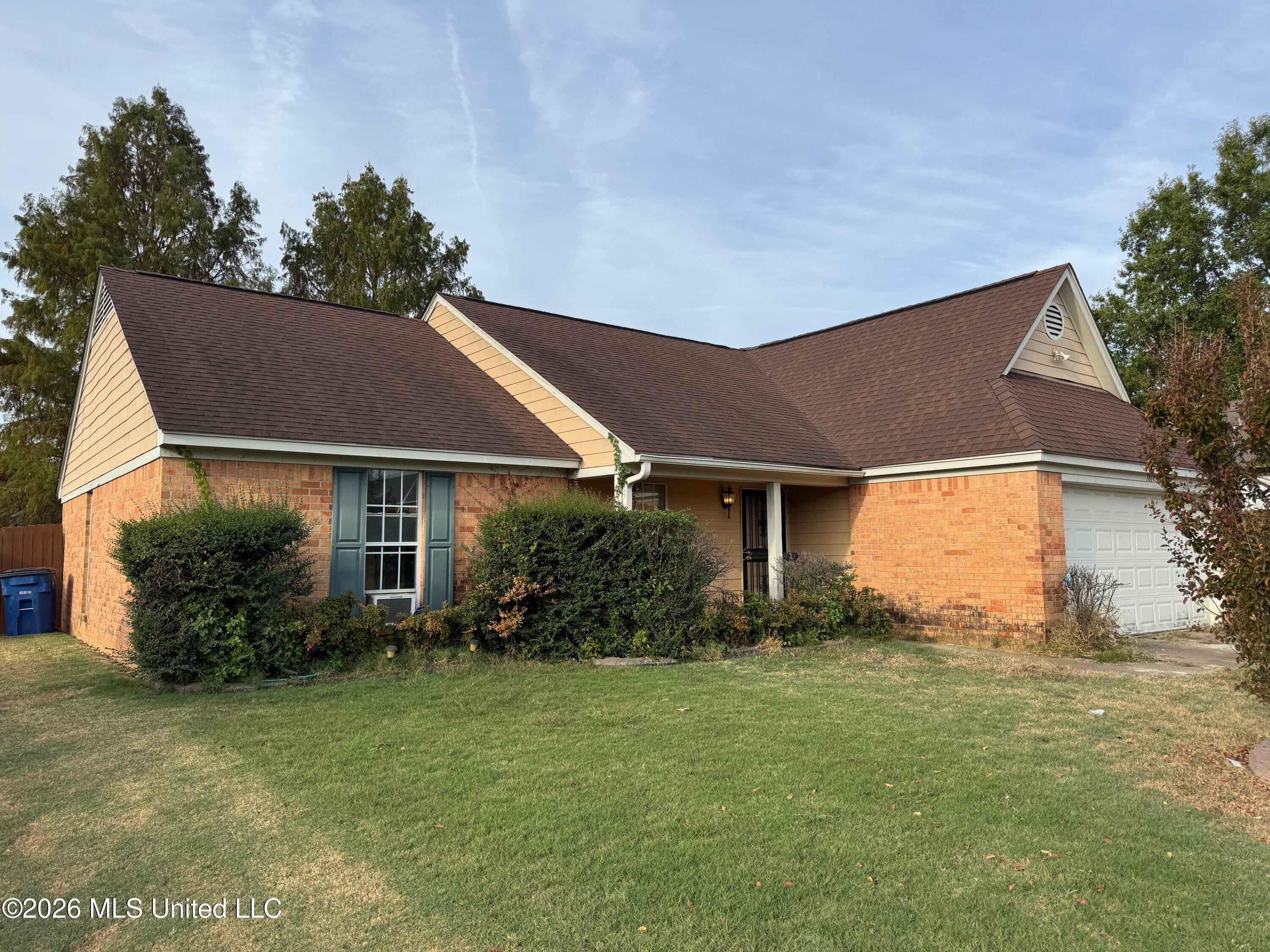 1817 W Sarah Ann Drive