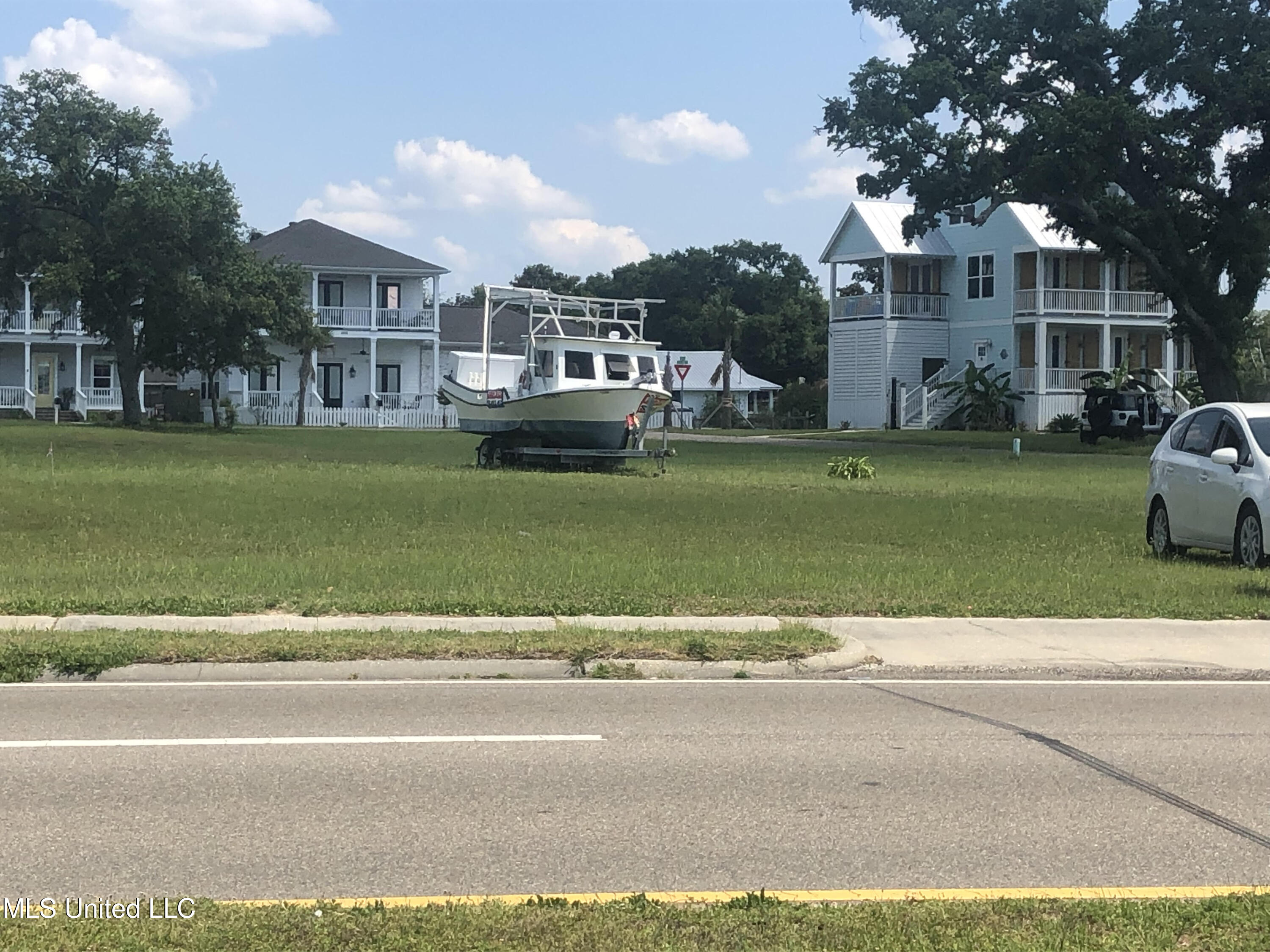 Lot 6 W Beach Boulevard, Gulfport, Mississippi image 1