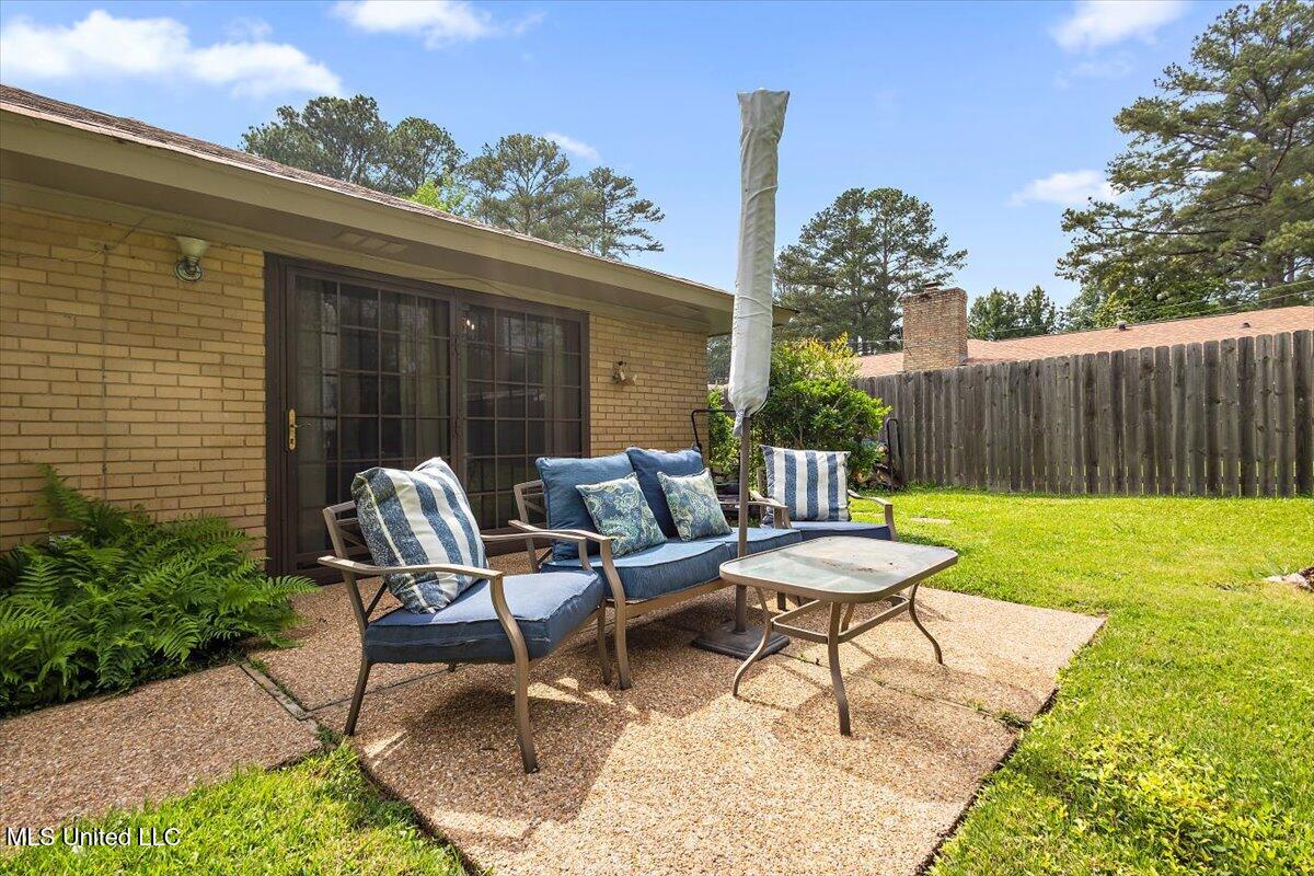 5953 Lake Trace Circle, Jackson, Mississippi image 30