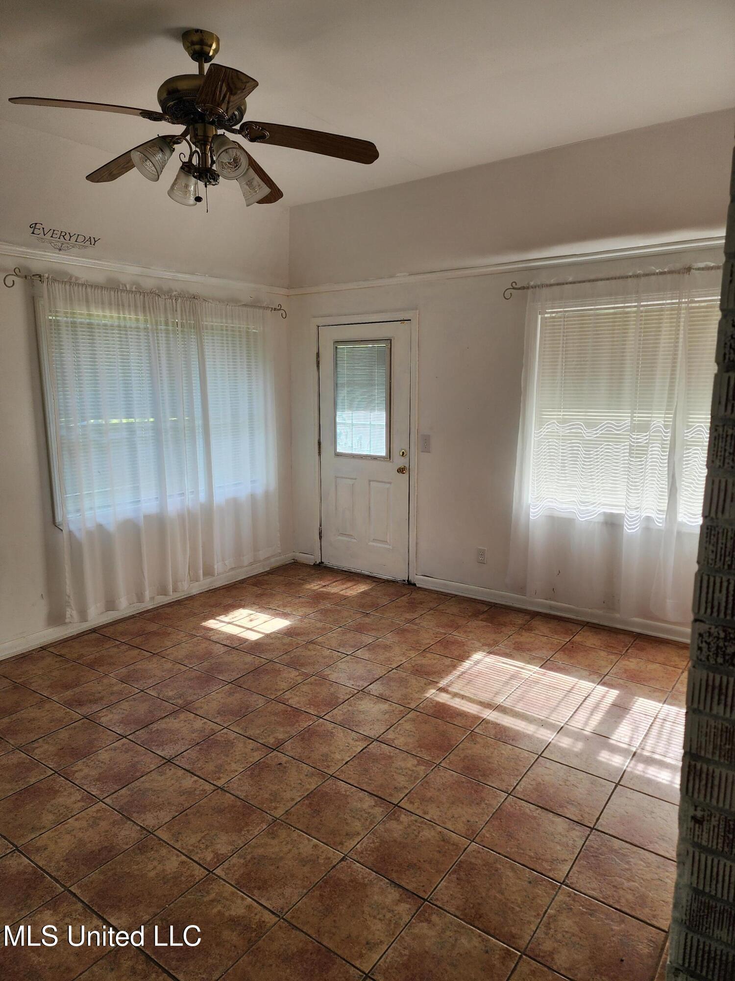 301 Jacobs Road, Poplarville, Mississippi image 8