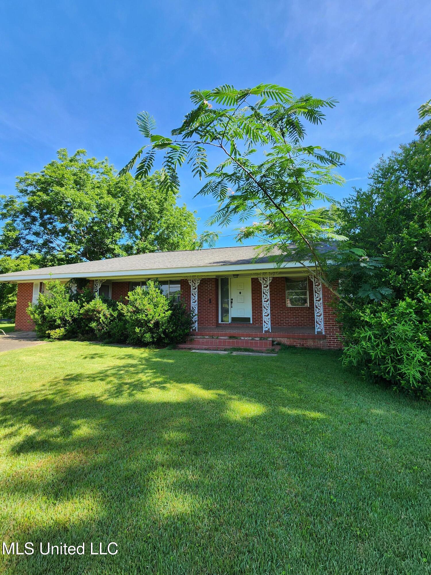 301 Jacobs Road, Poplarville, Mississippi image 1