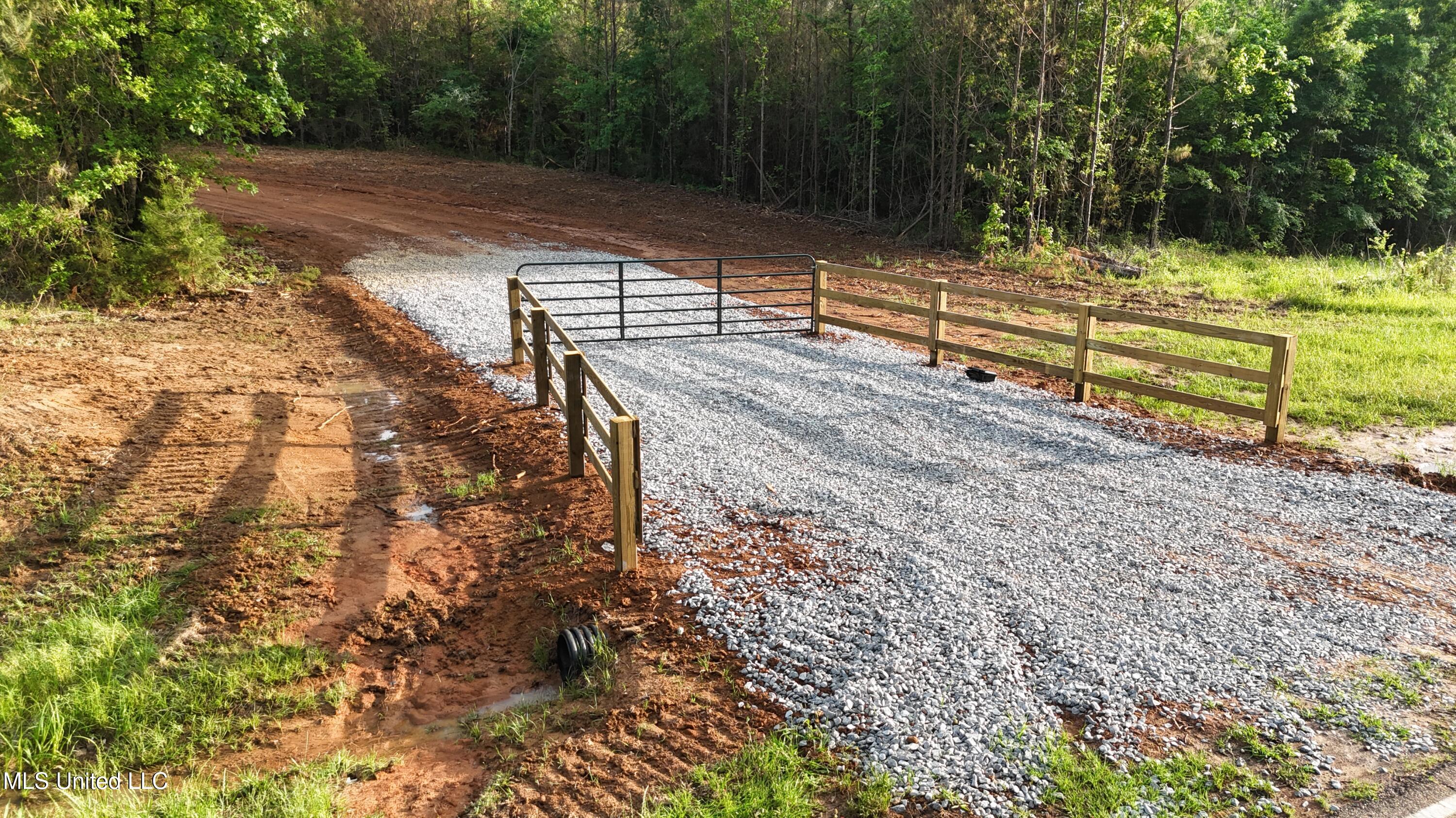 002 Old 16 Highway, Canton, Mississippi image 2