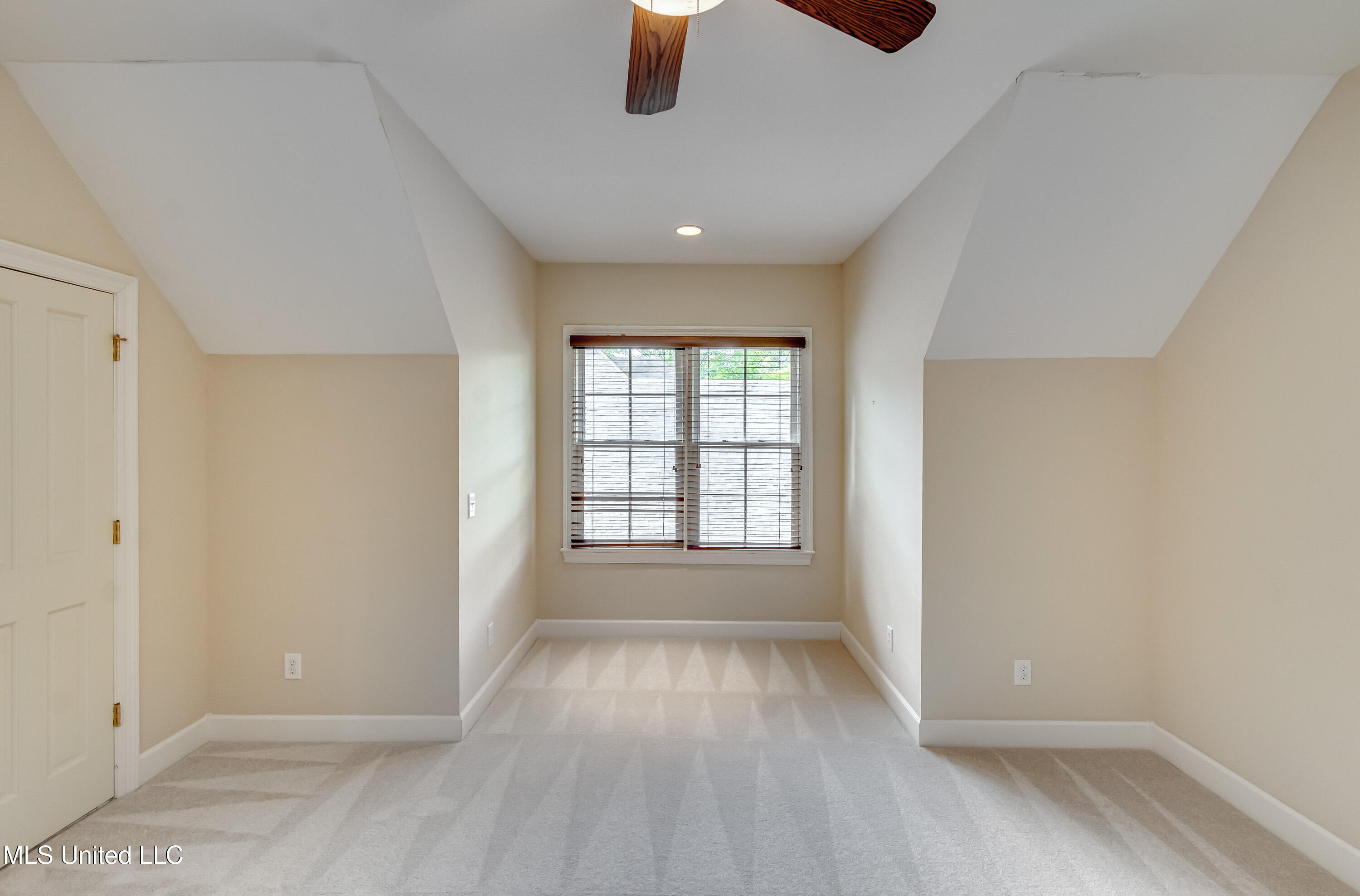 Ridgeland, Mississippi 39157, United States, 4 Bedrooms Bedrooms, ,4 BathroomsBathrooms,Residential,Active,126634