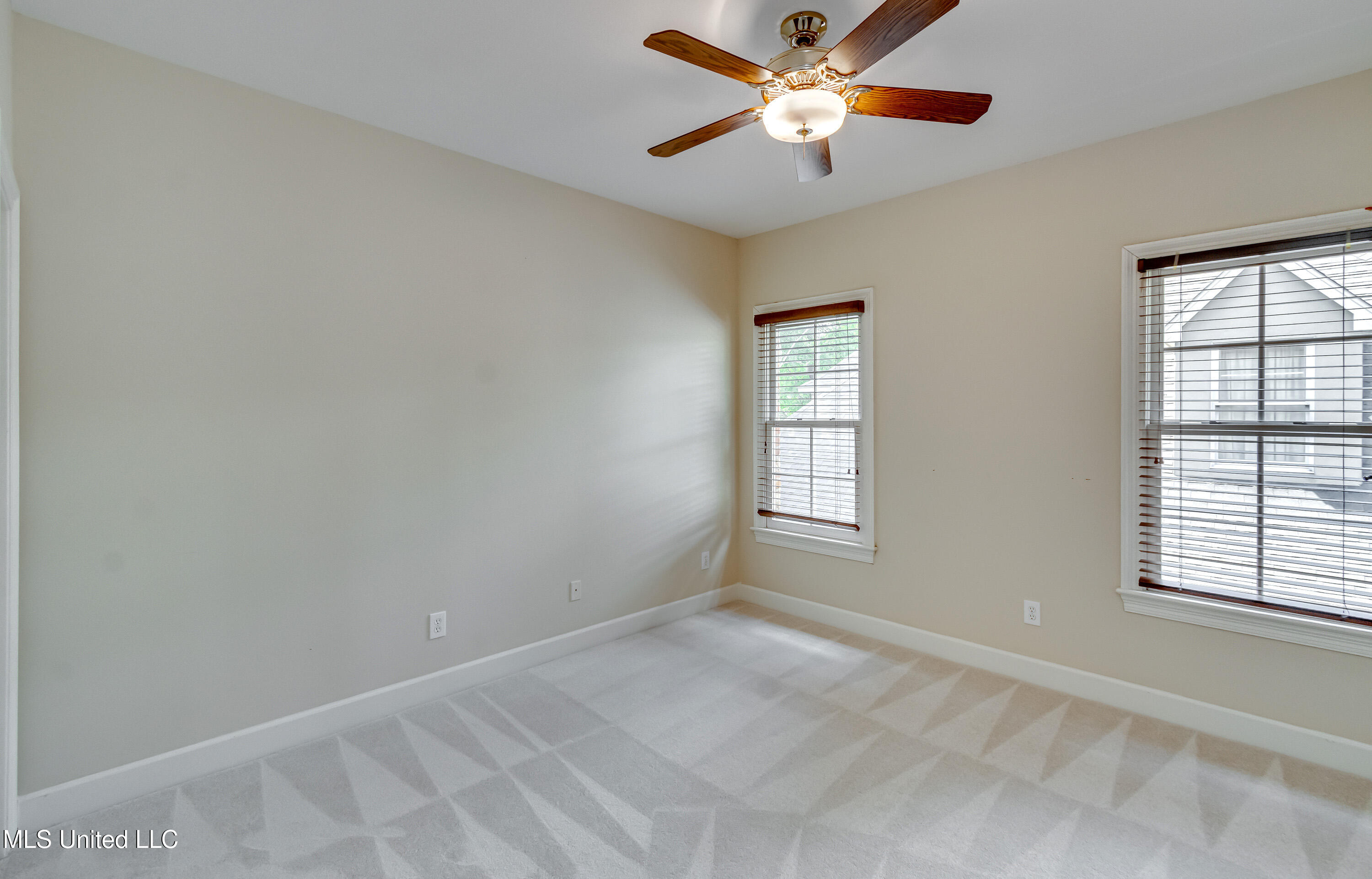 Ridgeland, Mississippi 39157, United States, 4 Bedrooms Bedrooms, ,4 BathroomsBathrooms,Residential,Active,126634