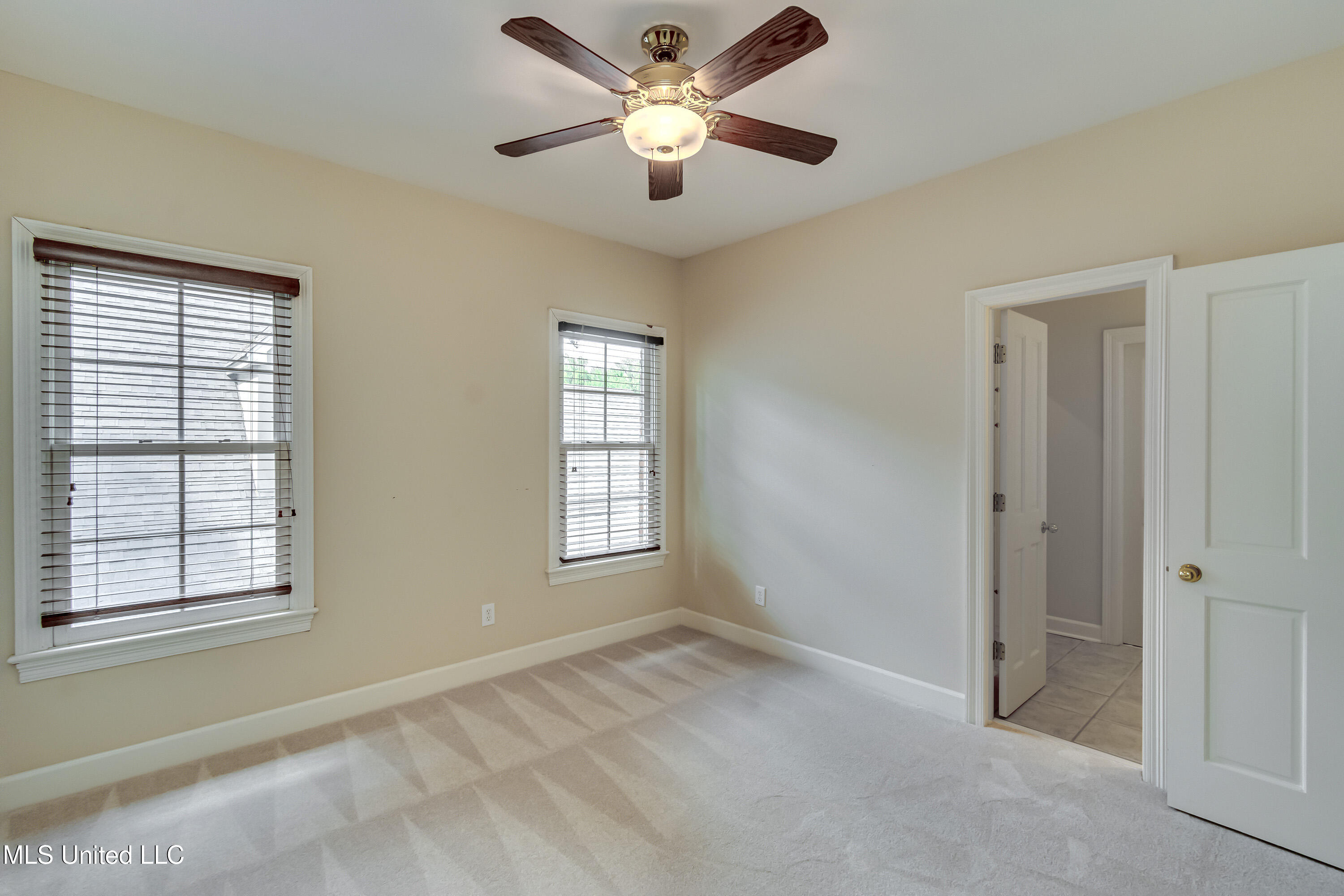 Ridgeland, Mississippi 39157, United States, 4 Bedrooms Bedrooms, ,4 BathroomsBathrooms,Residential,Active,126634