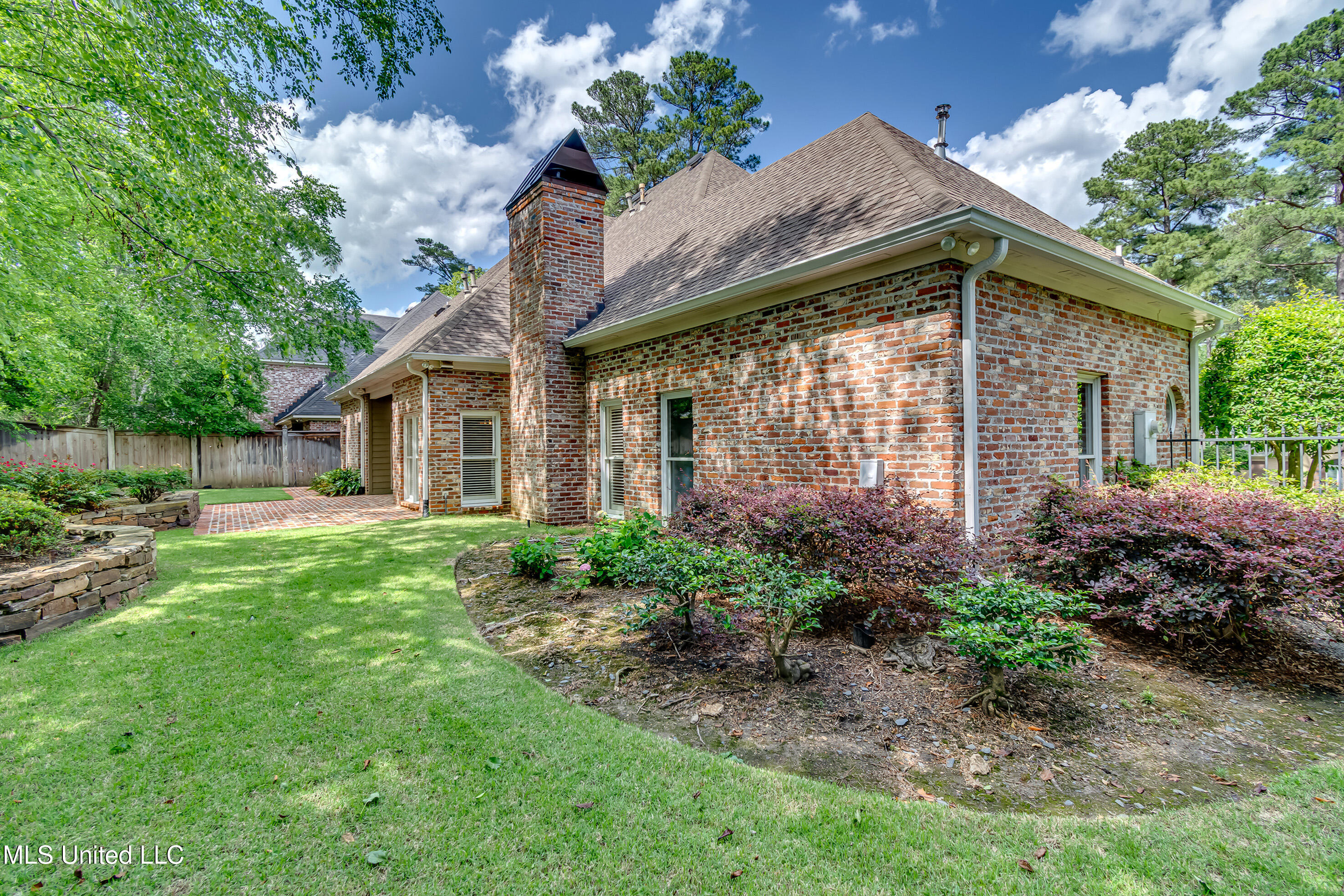 Ridgeland, Mississippi 39157, United States, 4 Bedrooms Bedrooms, ,4 BathroomsBathrooms,Residential,Active,126634