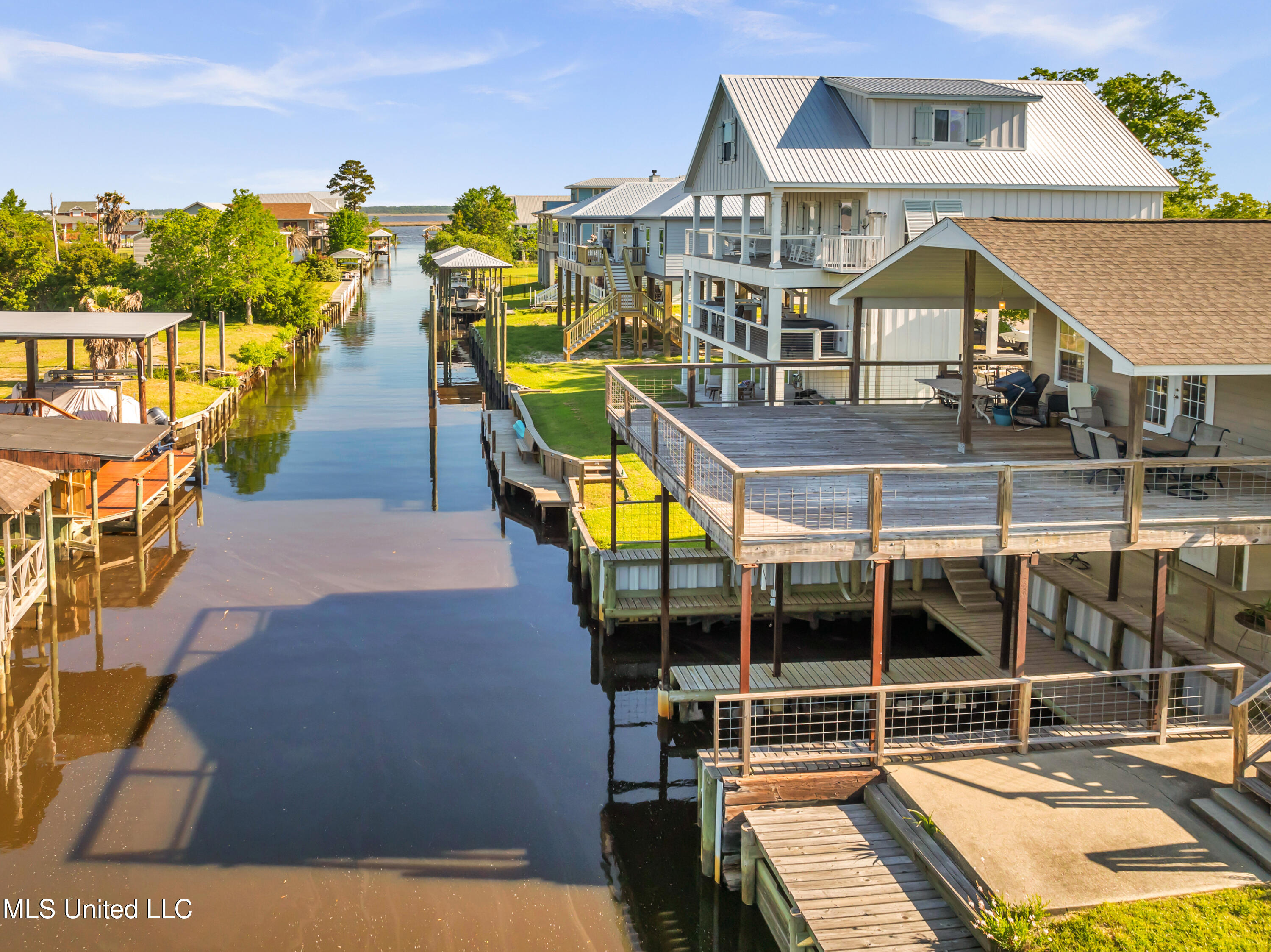 72 Good Street, Bay Saint Louis, Mississippi image 7