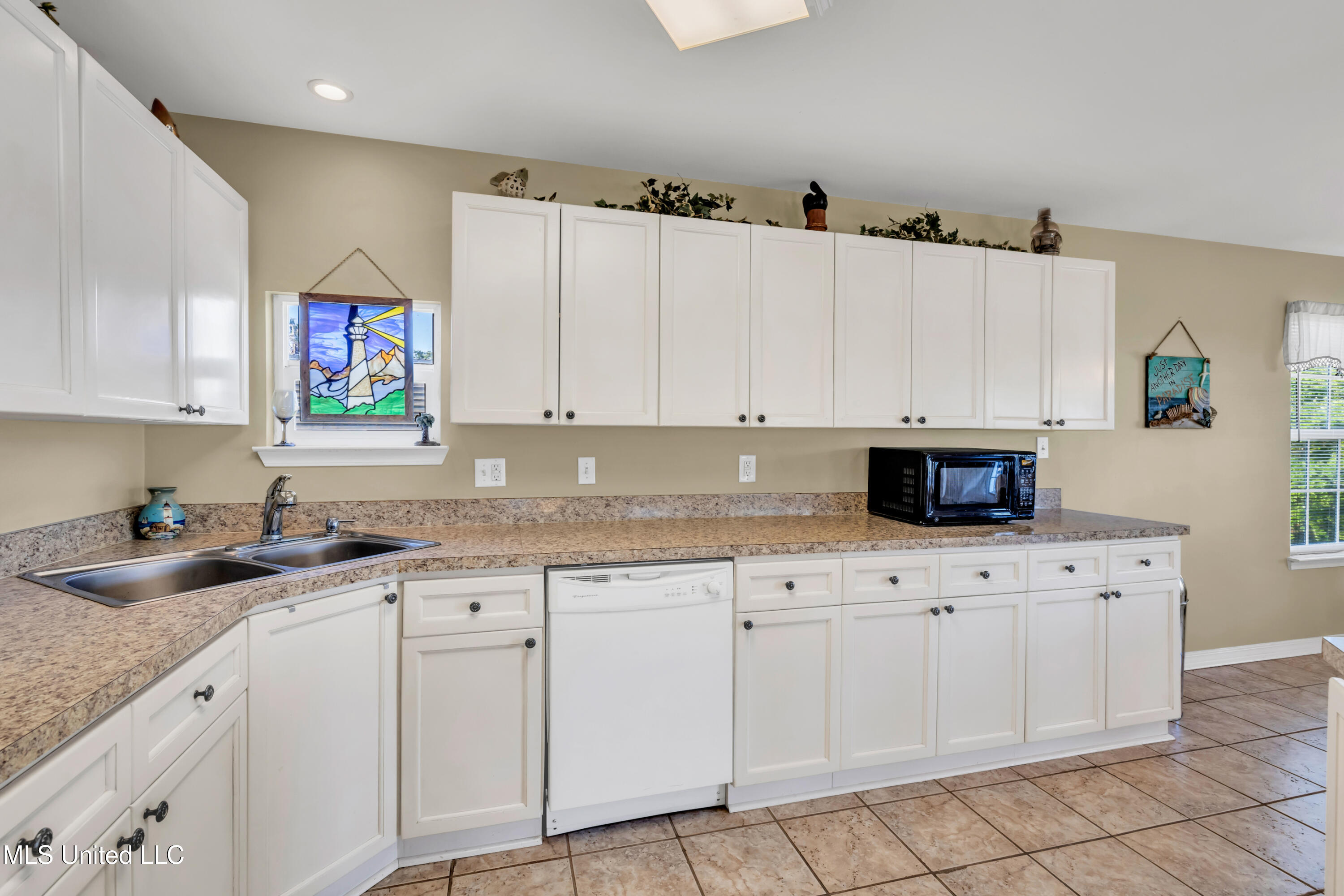 72 Good Street, Bay Saint Louis, Mississippi image 14