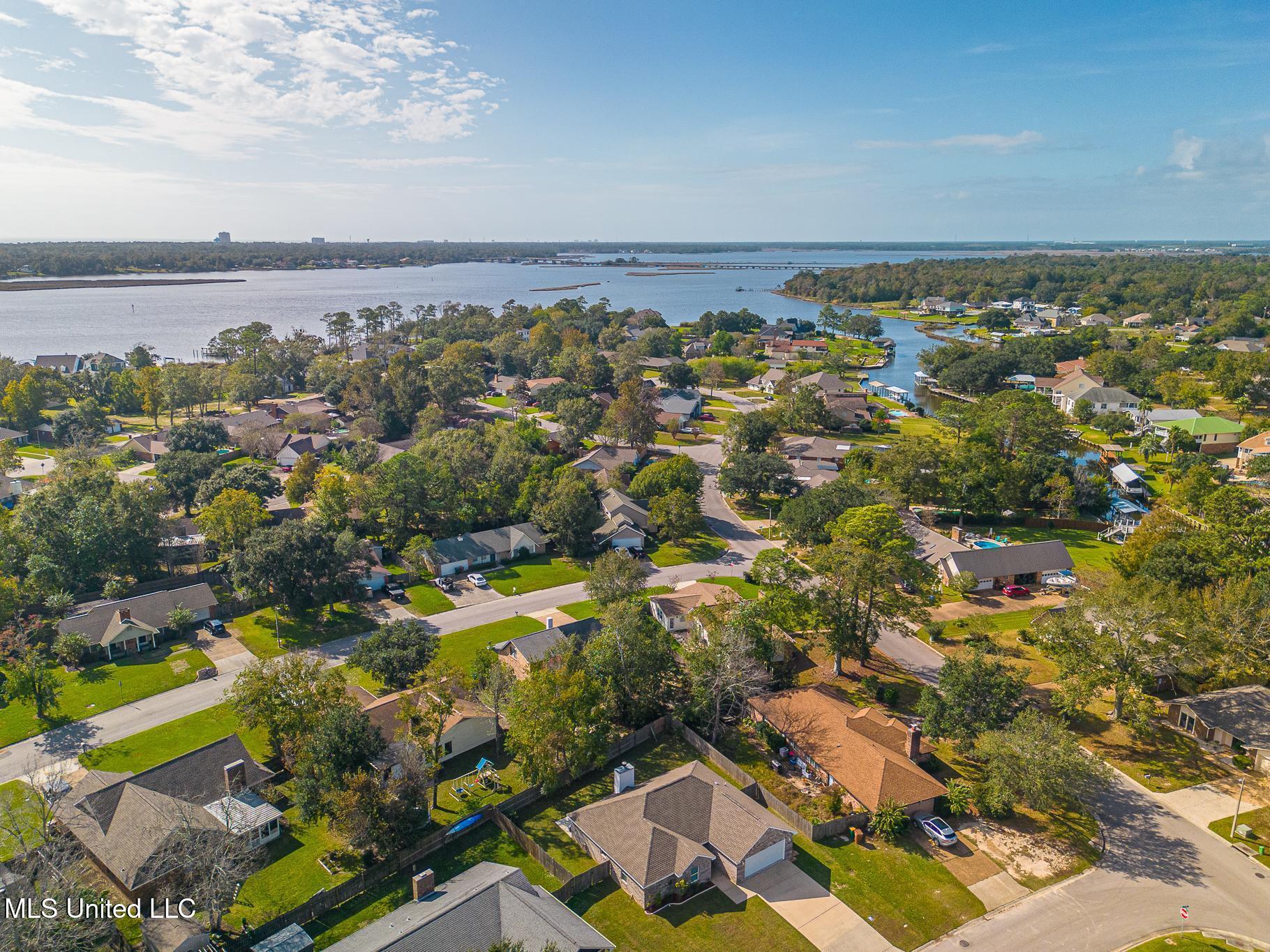 1987 El Camino Drive, Biloxi, Mississippi image 8