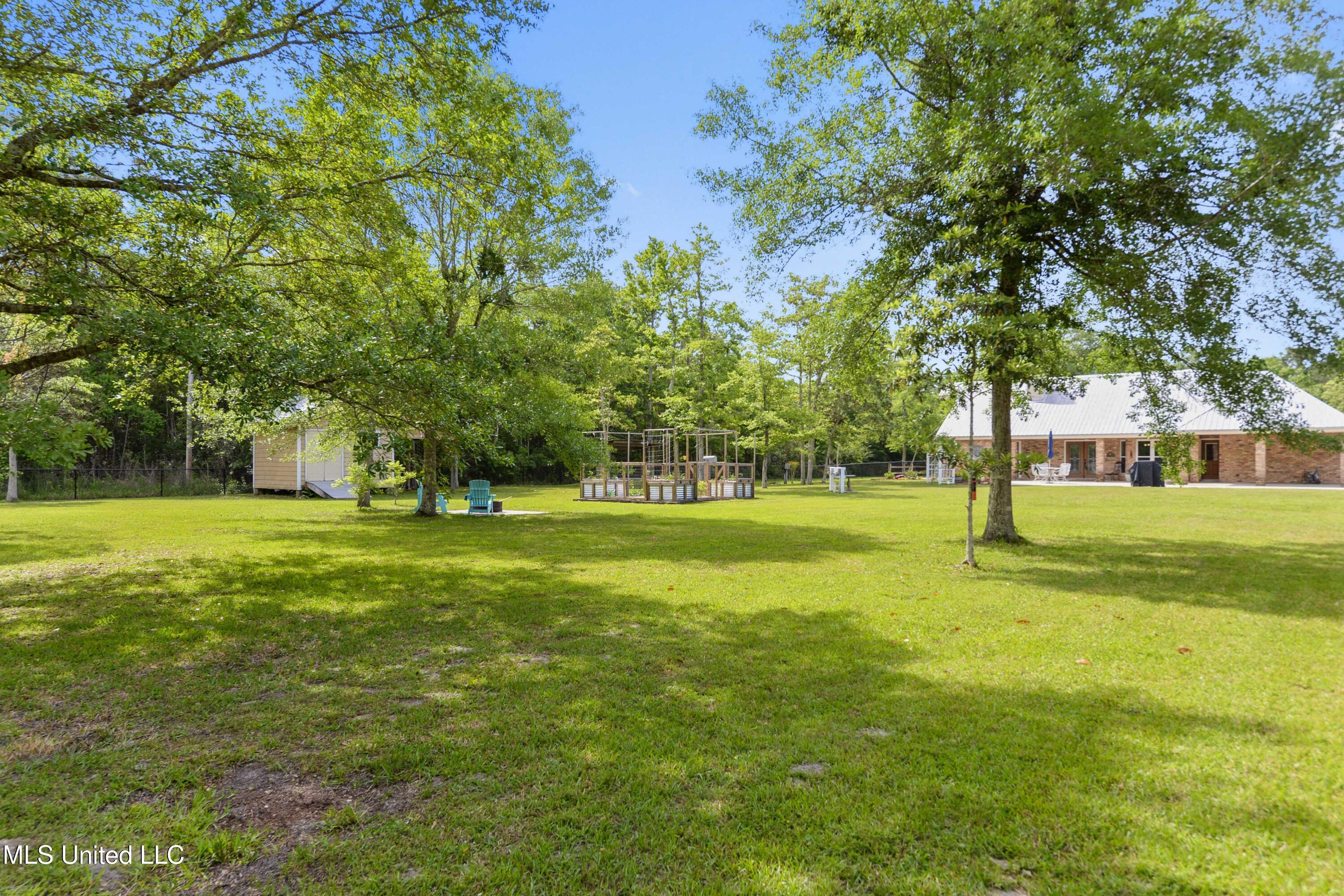 1316 Dubuc Lane, Waveland, Mississippi image 32