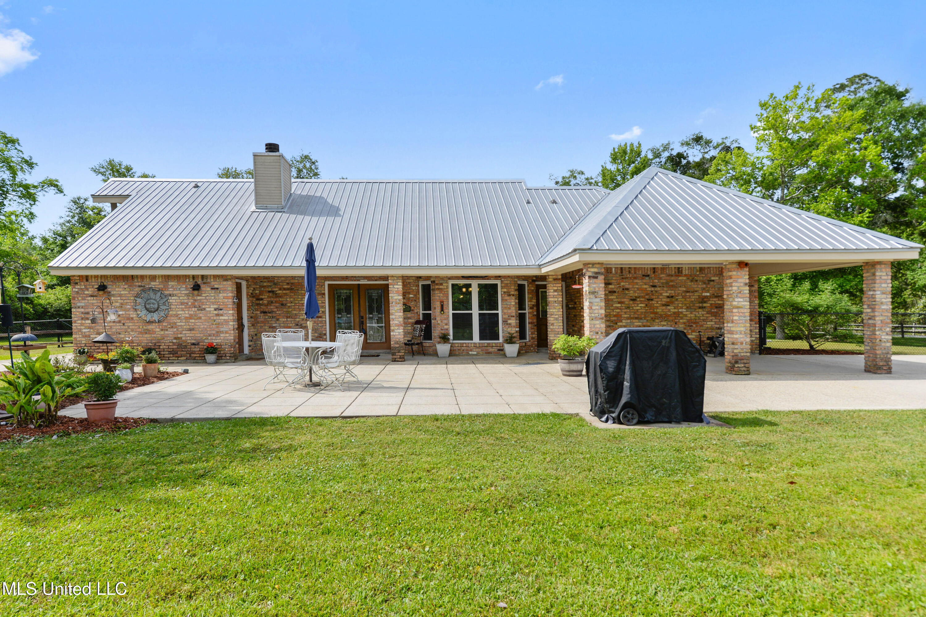 1316 Dubuc Lane, Waveland, Mississippi image 34