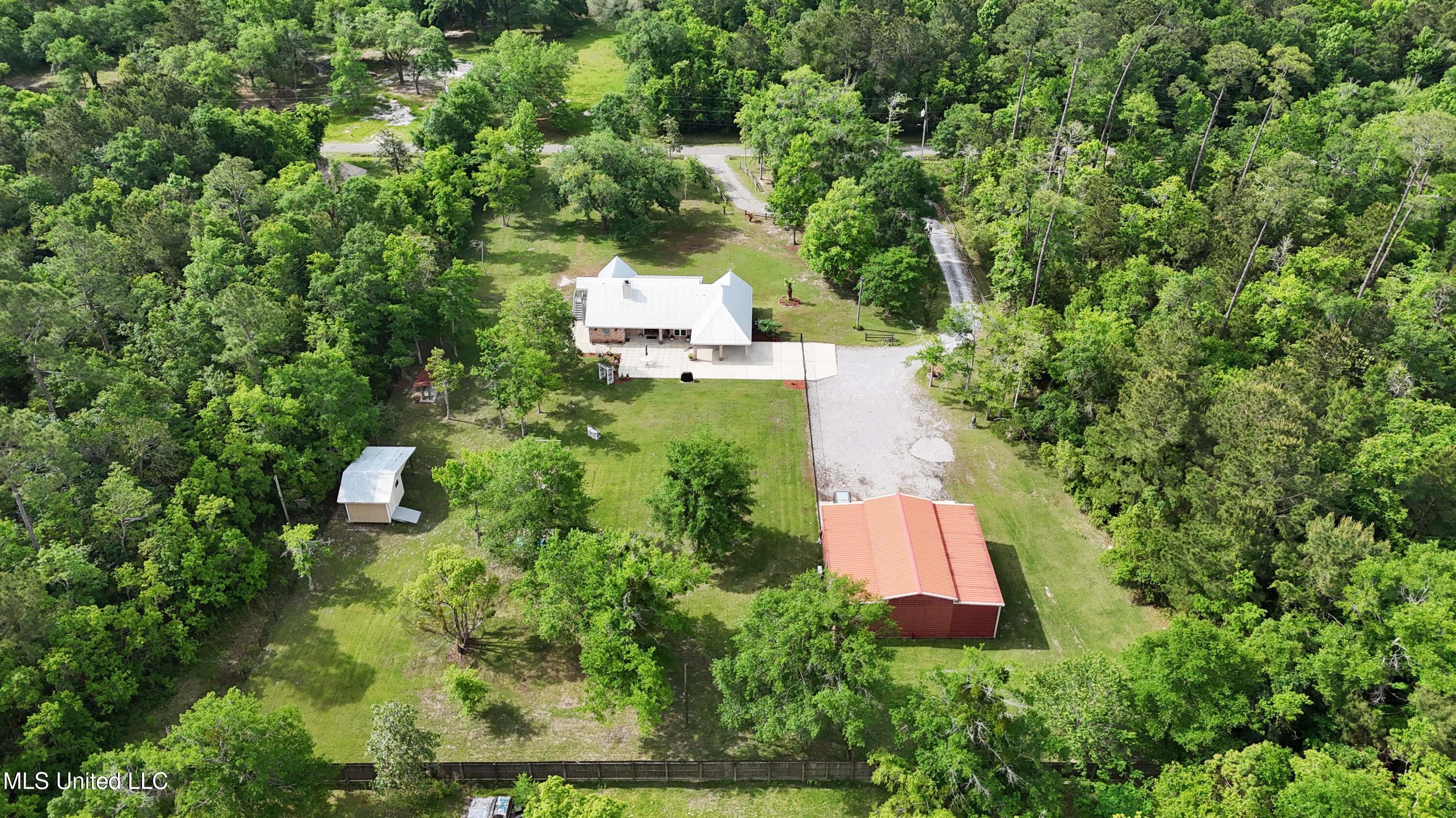 1316 Dubuc Lane, Waveland, Mississippi image 39