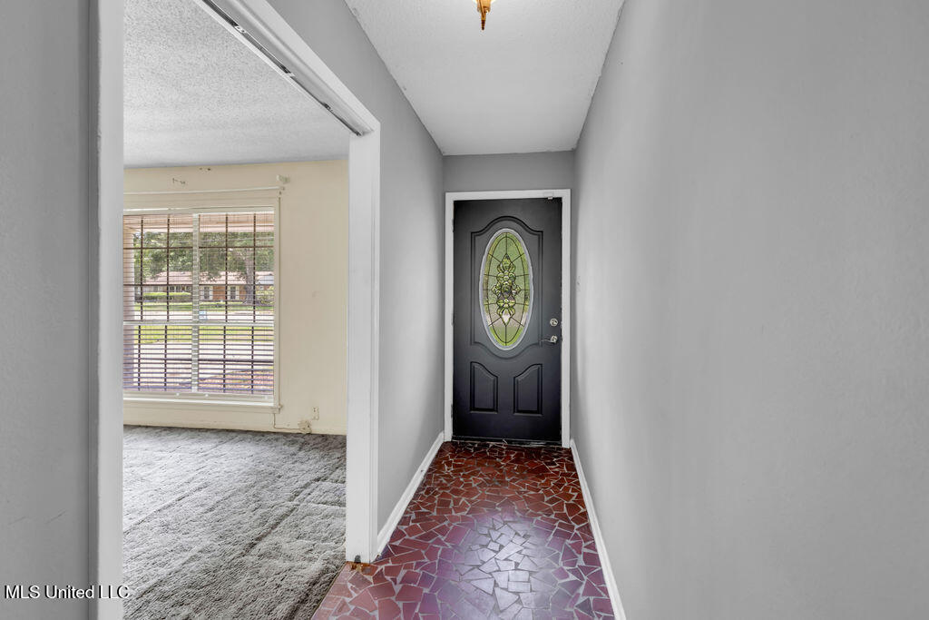 1320 Sally Drive, Picayune, Mississippi image 6