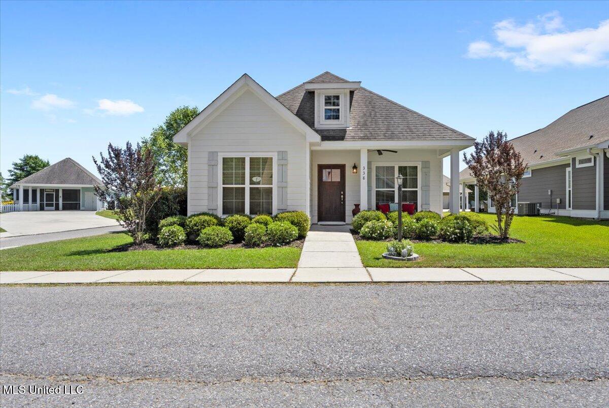 338 Mount Pleasant Drive, Hattiesburg, Mississippi image 1