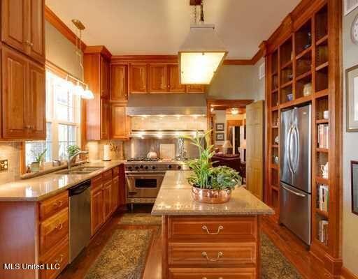 166 Bayou Circle, Gulfport, Mississippi image 10