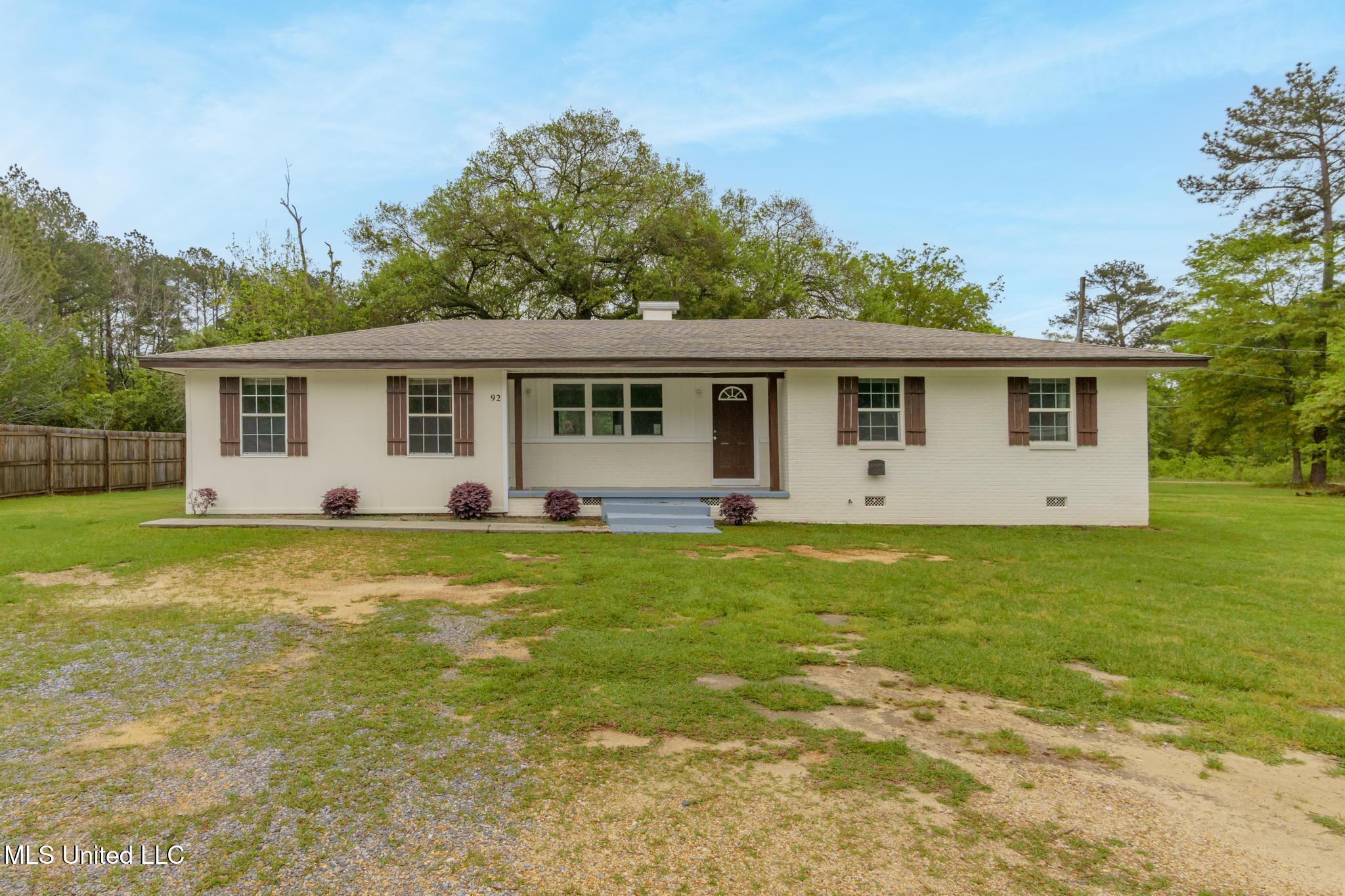 92 Wilson Road, Hattiesburg, Mississippi image 1