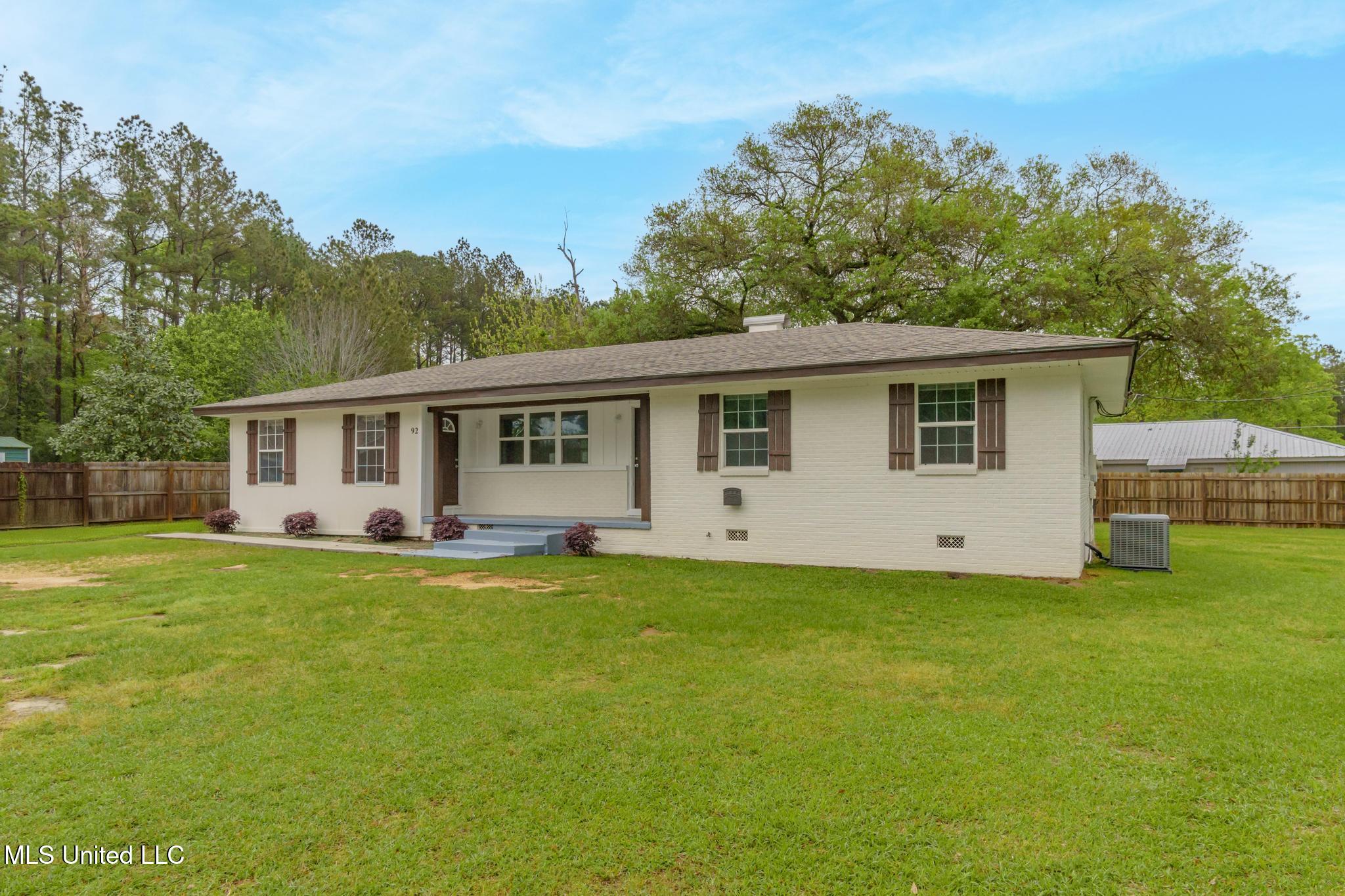 92 Wilson Road, Hattiesburg, Mississippi image 2