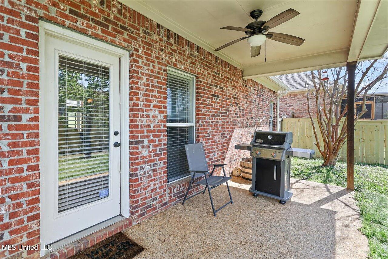585 Clubhouse Drive, Pearl, Mississippi image 28