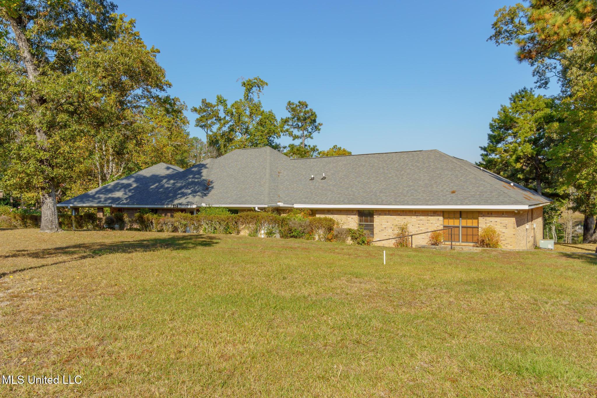 554 Nellwood Drive, Hattiesburg, Mississippi image 4