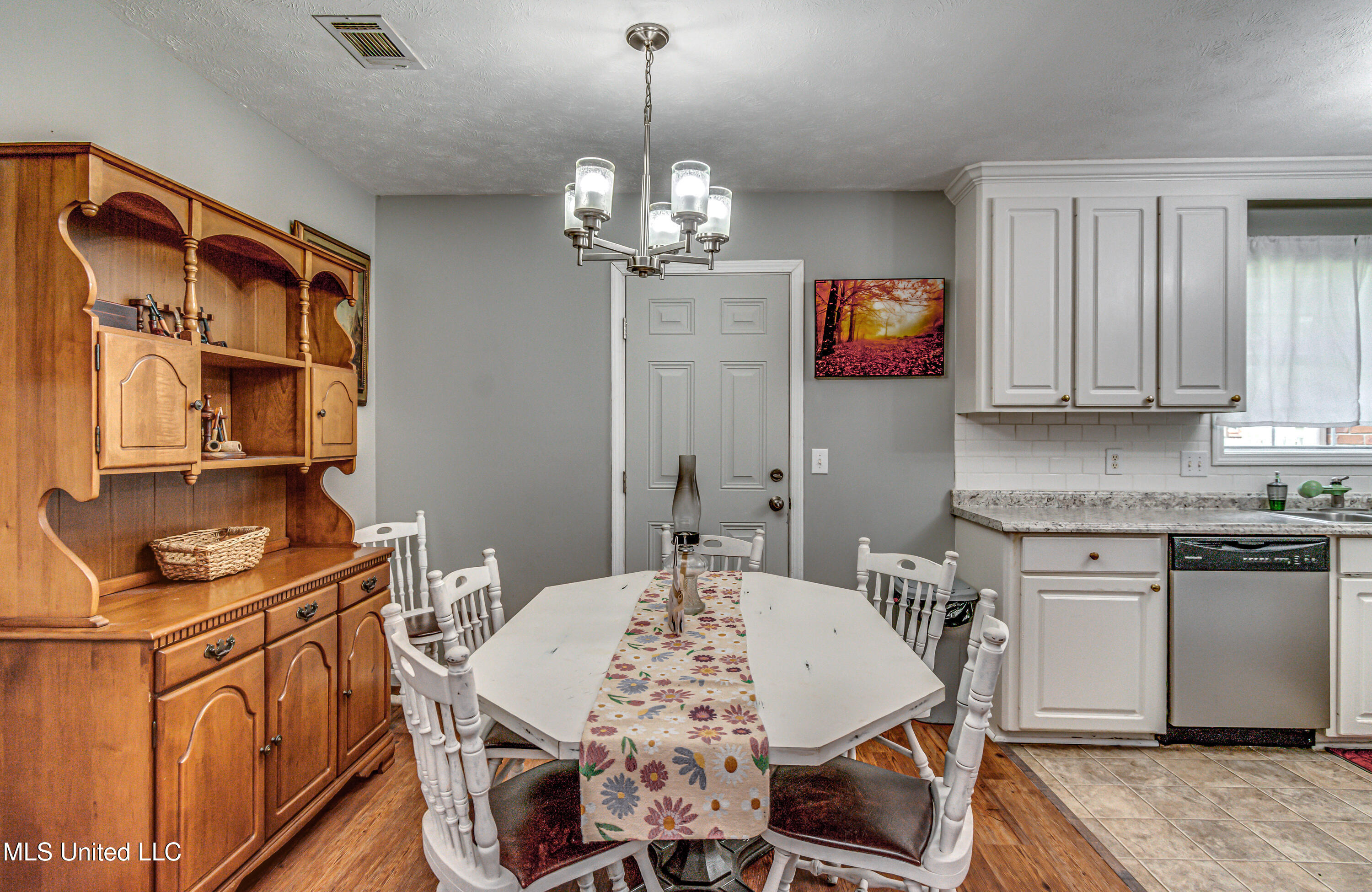 220 Cherry Bark Drive, Brandon, Mississippi image 12