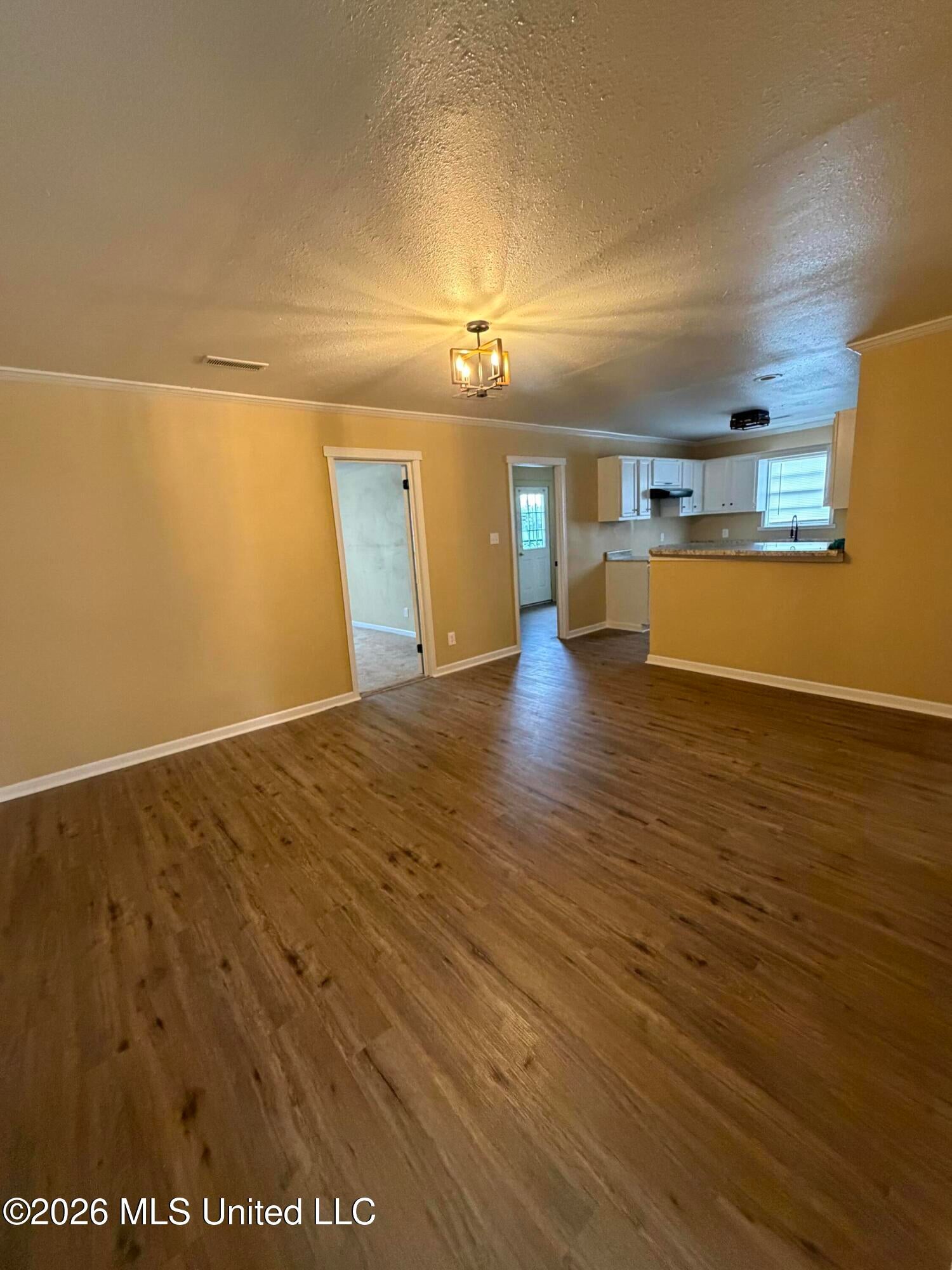 1577 Azalea Street - Photo 3