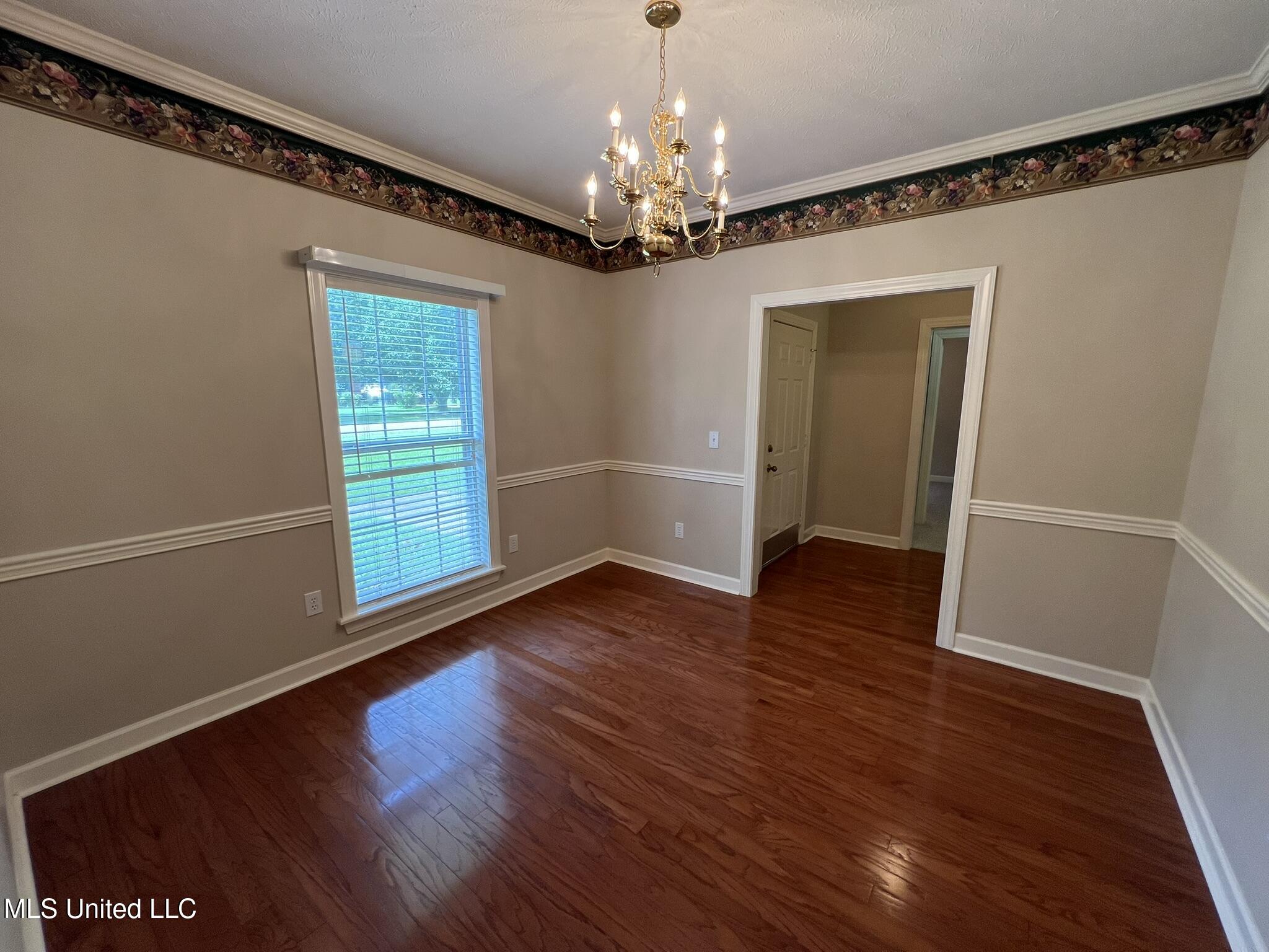 123 Wildwood Boulevard, Jackson, Mississippi image 6