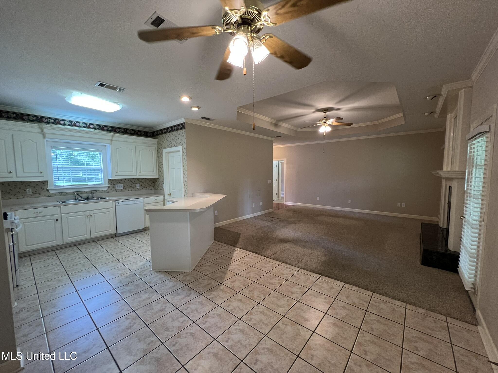 123 Wildwood Boulevard, Jackson, Mississippi image 12