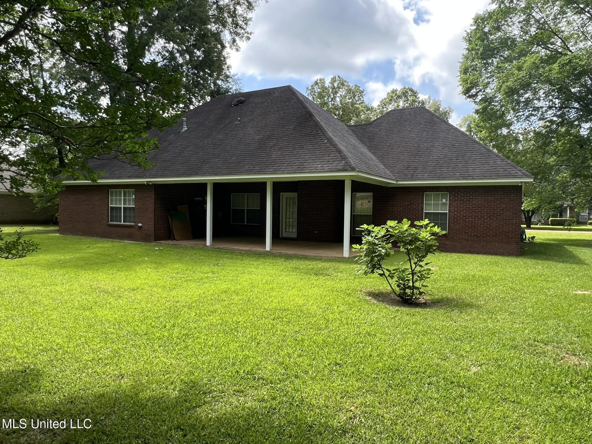 123 Wildwood Boulevard, Jackson, Mississippi image 26