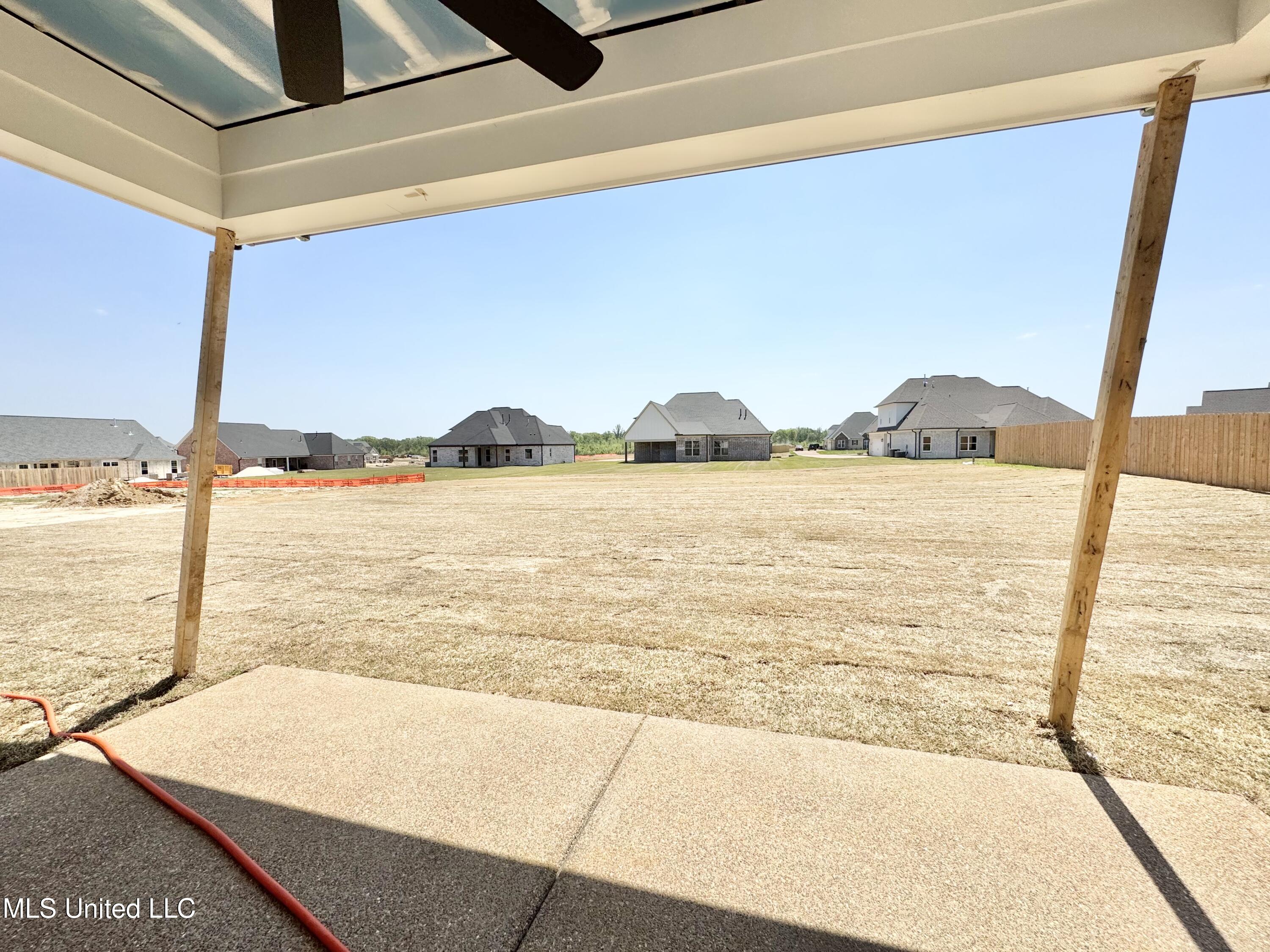 4275 Brooke Drive, Nesbit, Mississippi image 22