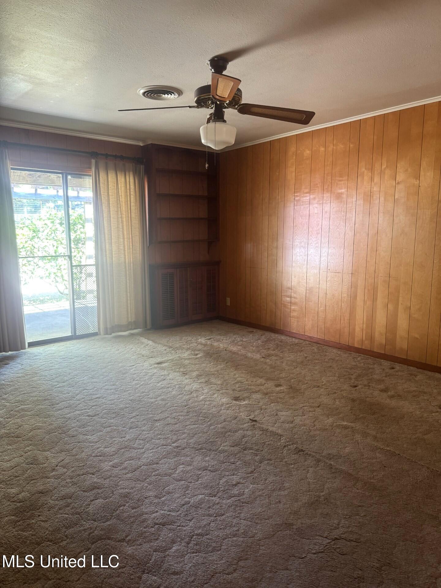 303 Live Oak Drive, Natchez, Mississippi image 8
