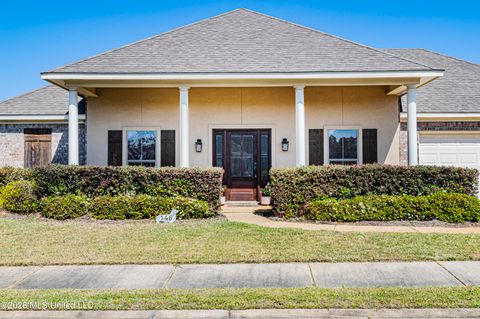 Homes For Sale - 146 Tradition Parkway<br/> Flowood, MS 39232