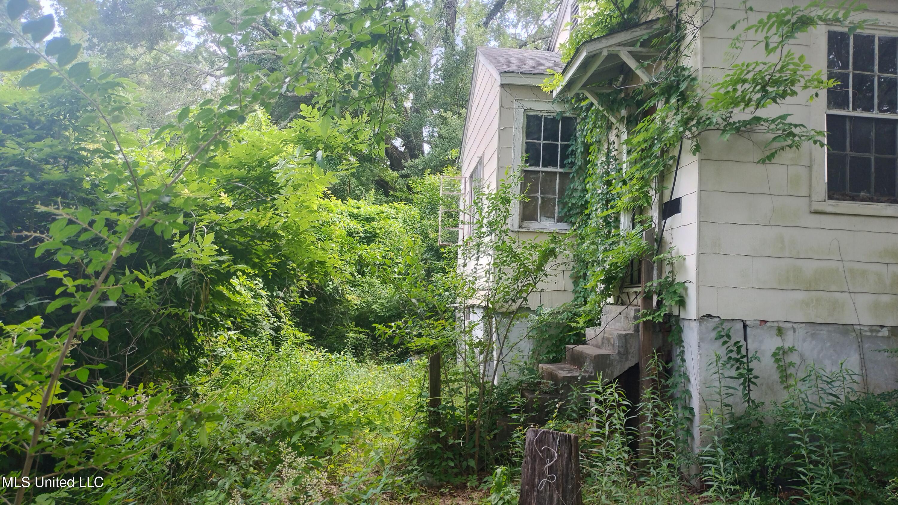 136 Lynn Avenue, Jackson, Mississippi image 6