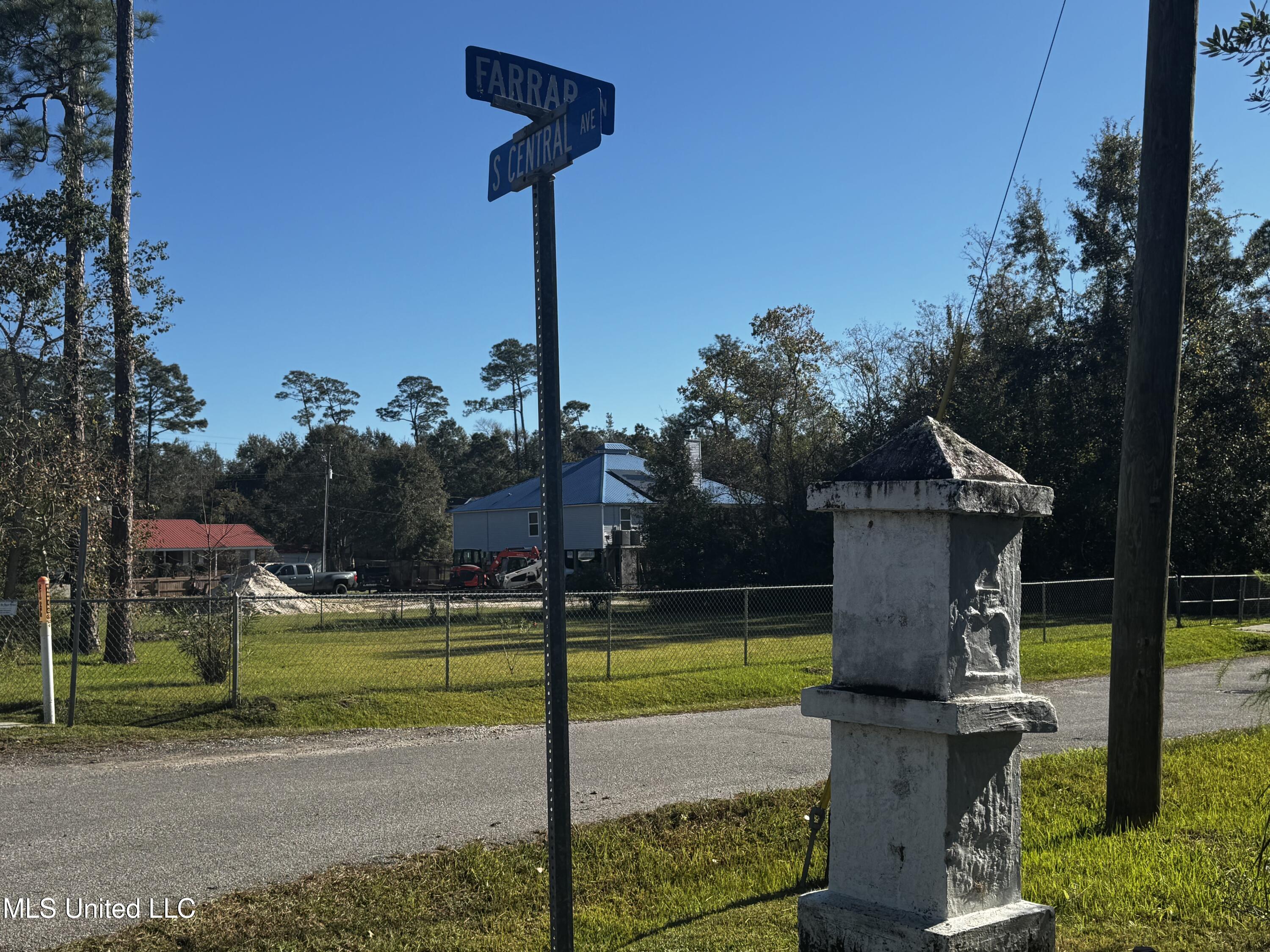 Farrar Lane, Waveland, Mississippi image 1