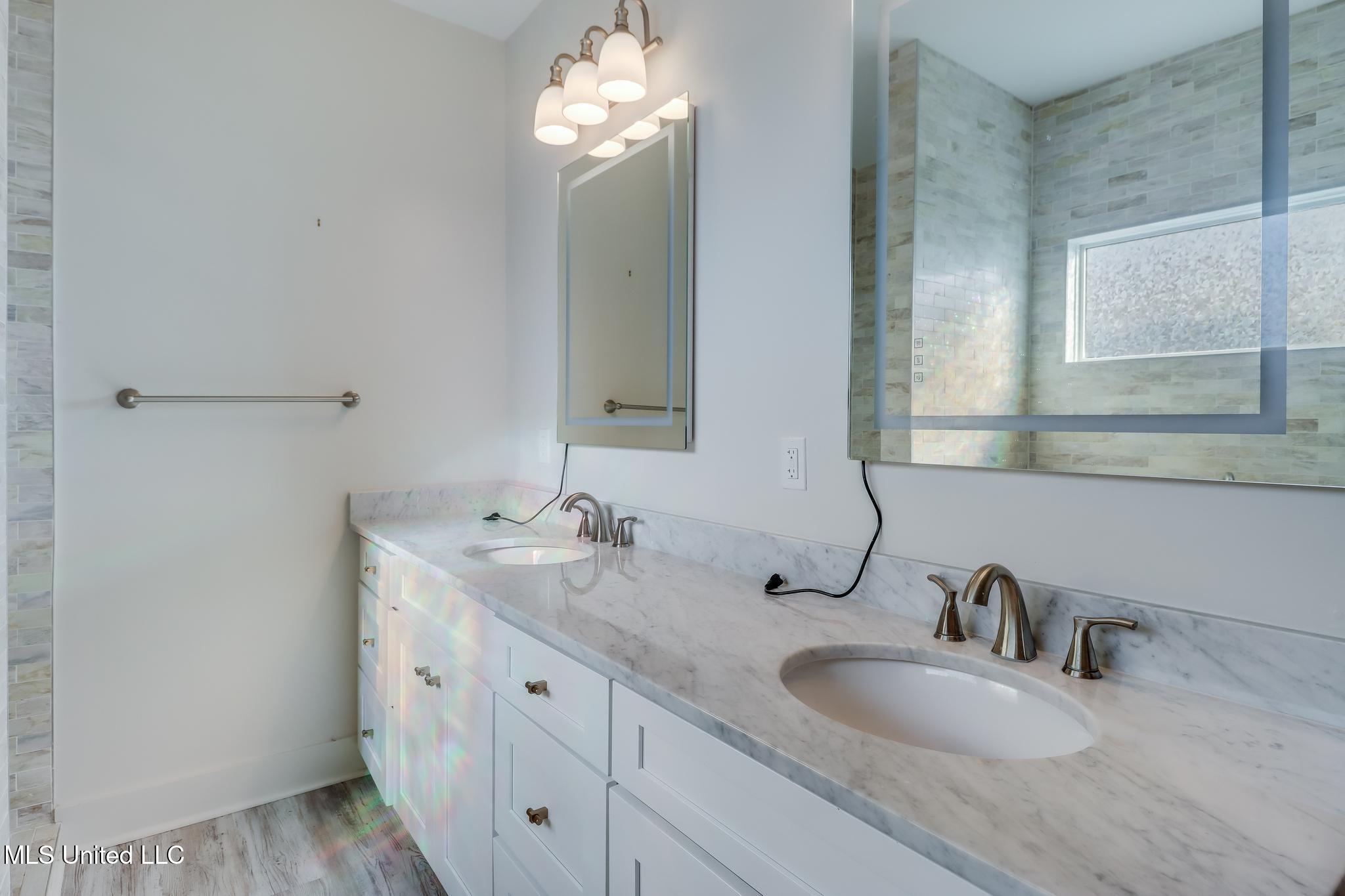 238 Lovers Lane, Ocean Springs, Mississippi image 27