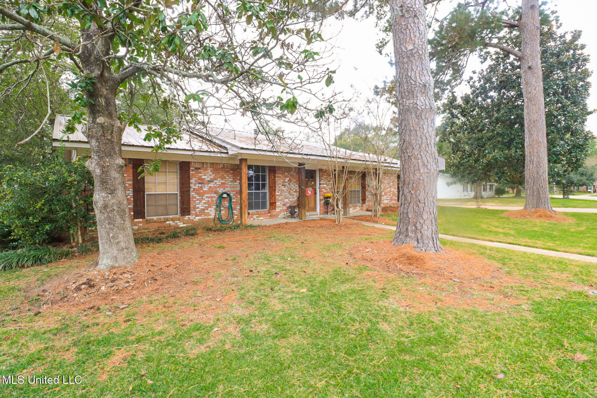 1957 Lloyd Street, Pearl, Mississippi image 2