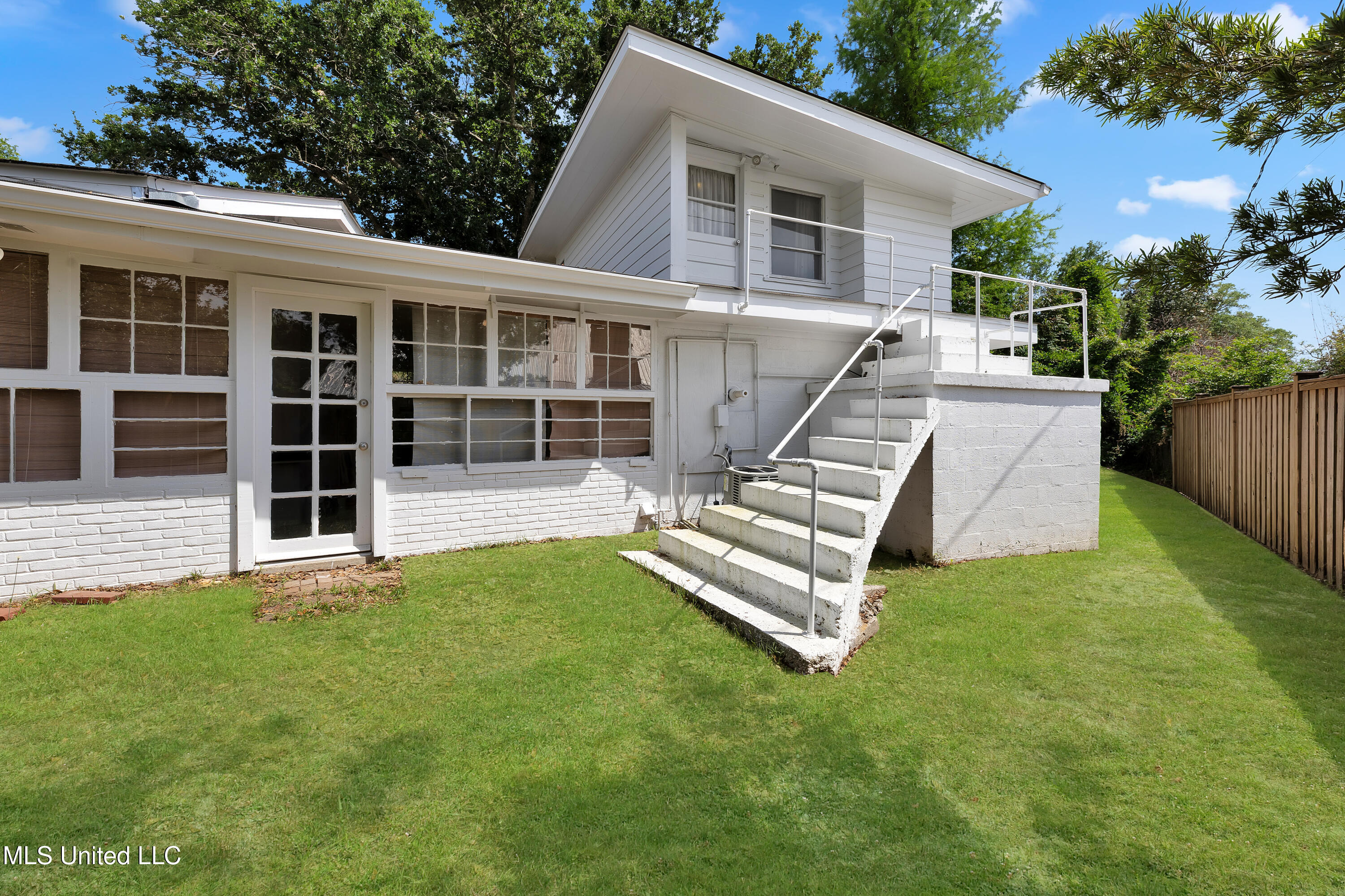 115 Wisteria Drive, Pass Christian, Mississippi image 22