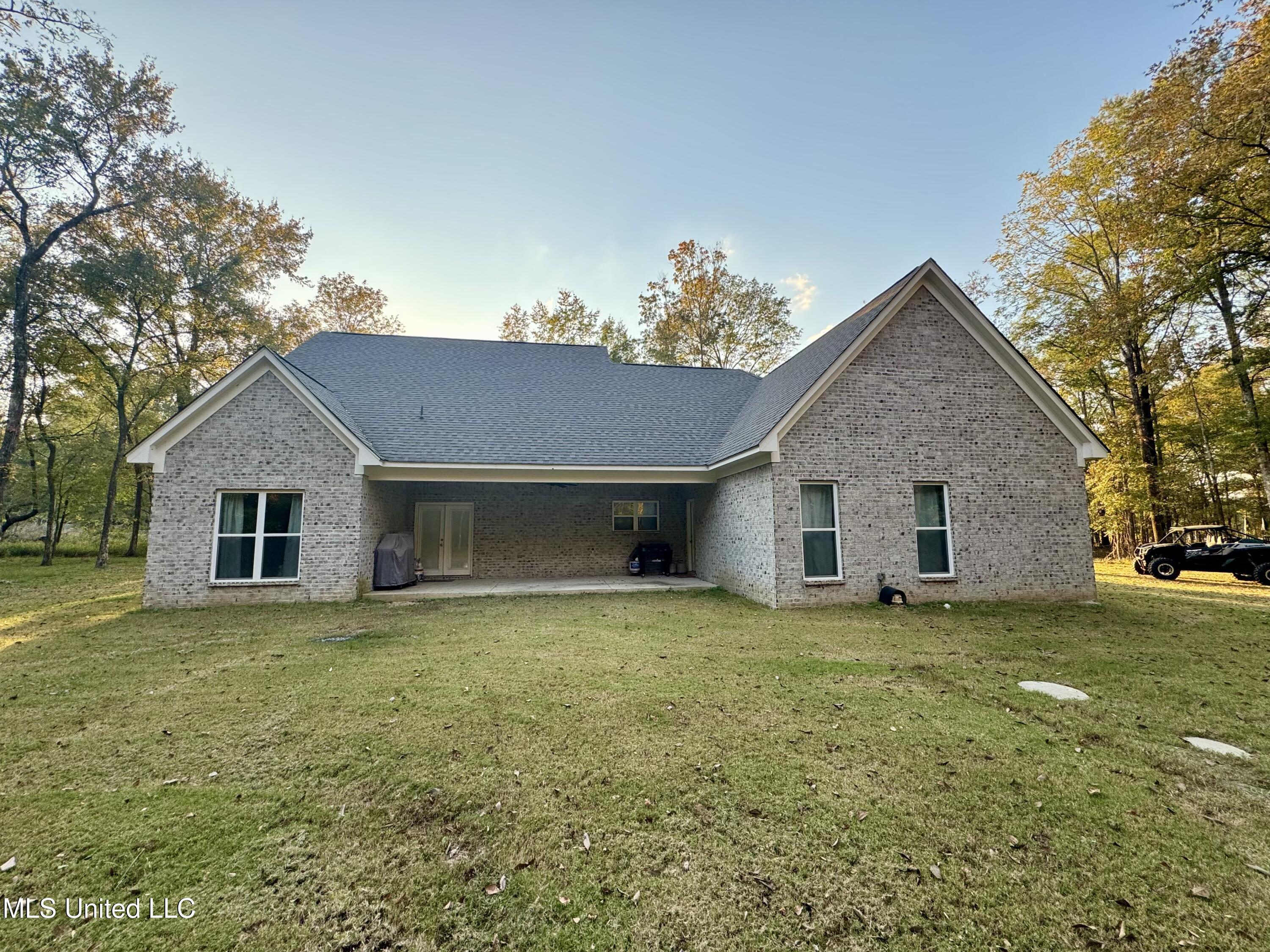 2250 Deer Creek Road, Byhalia, Mississippi image 16