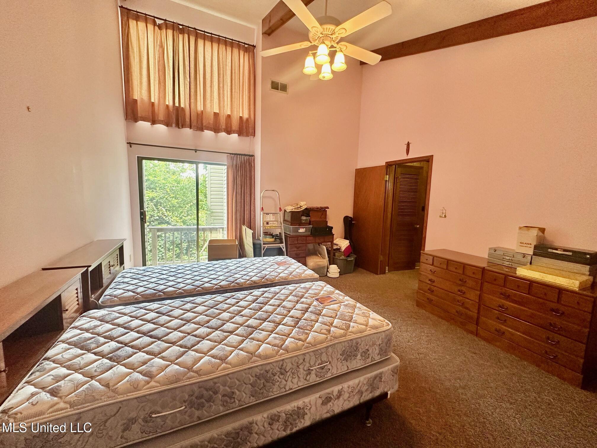 577 W Lakeshore Drive, Carriere, Mississippi image 7