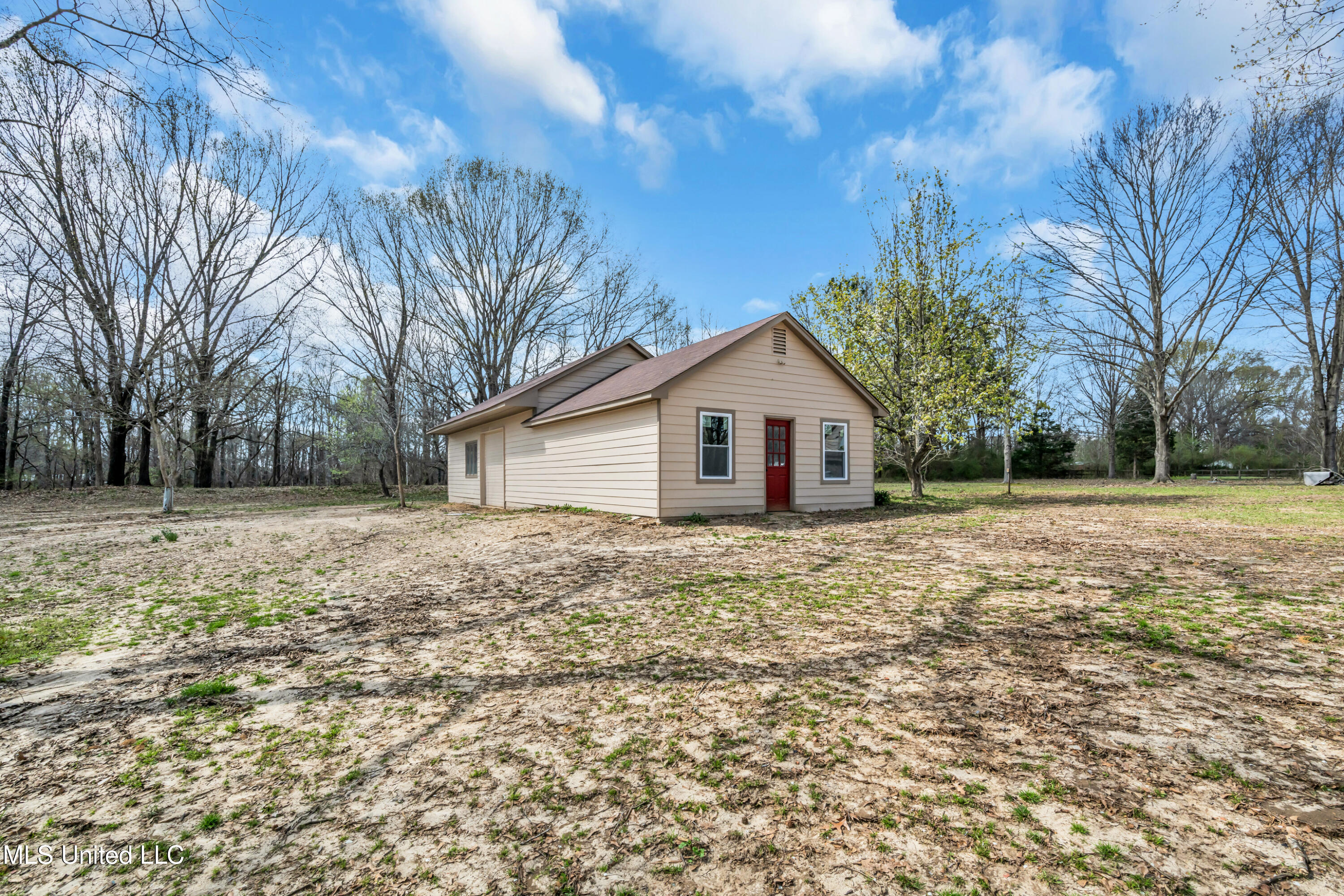 112 Oak Grove Cove, Byhalia, Mississippi image 49